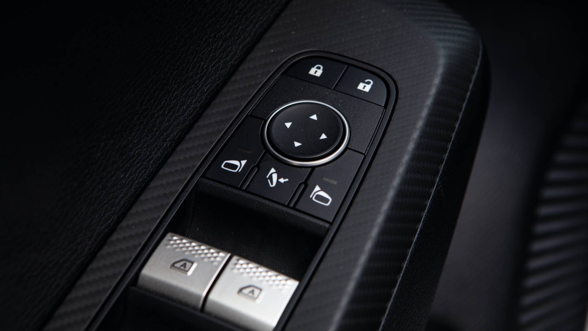 2022 Mitsubishi Outlander interior detail shot