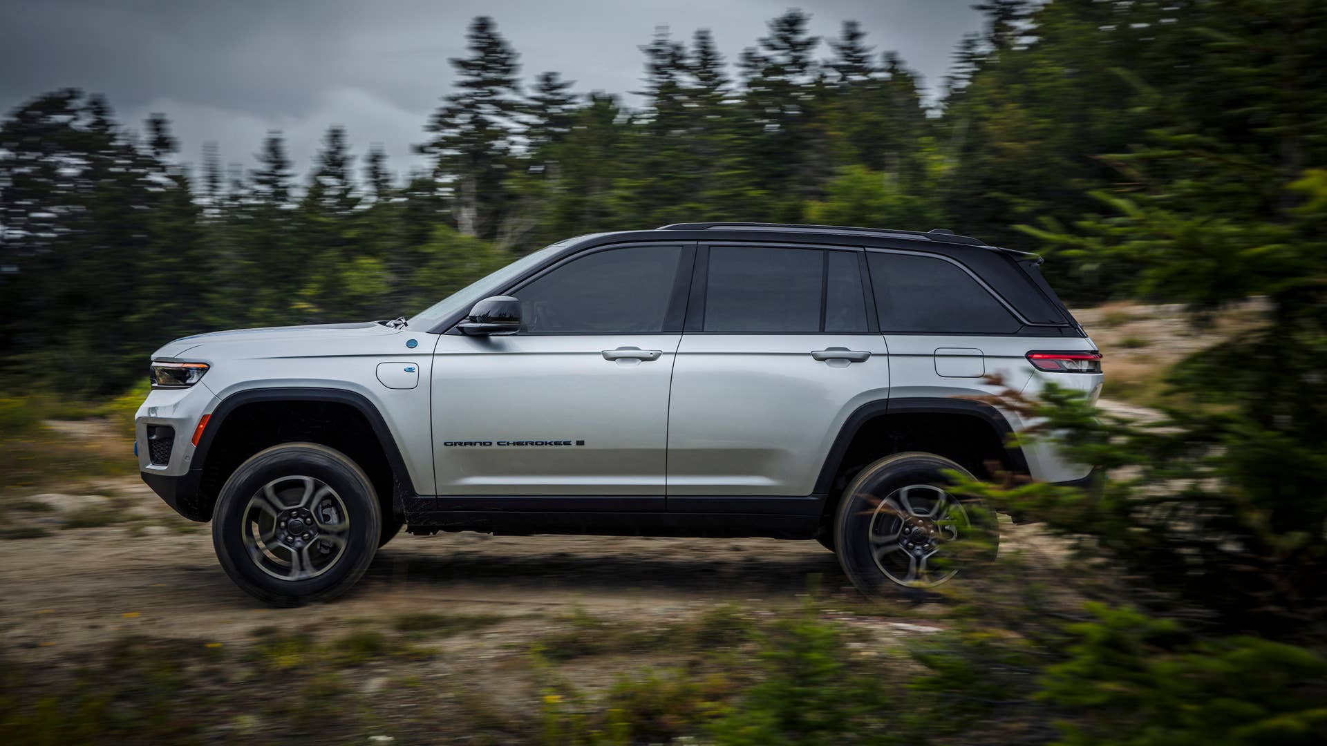 All-new 2022 Jeep® Grand Cherokee Trailhawk 4xe