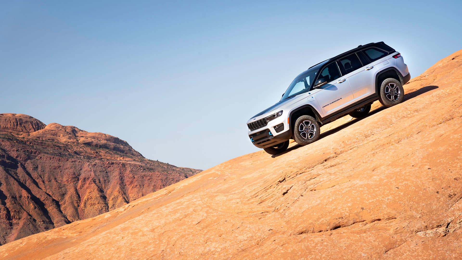 All-new 2022 Jeep® Grand Cherokee Trailhawk 4xe