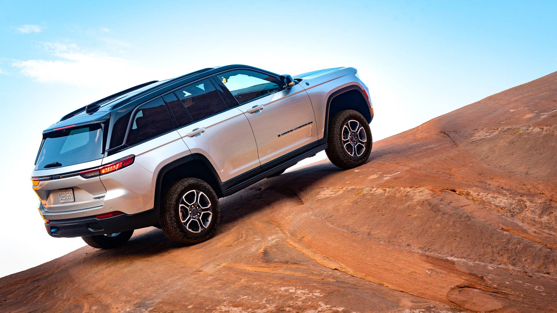 All-new 2022 Jeep® Grand Cherokee Trailhawk 4xe