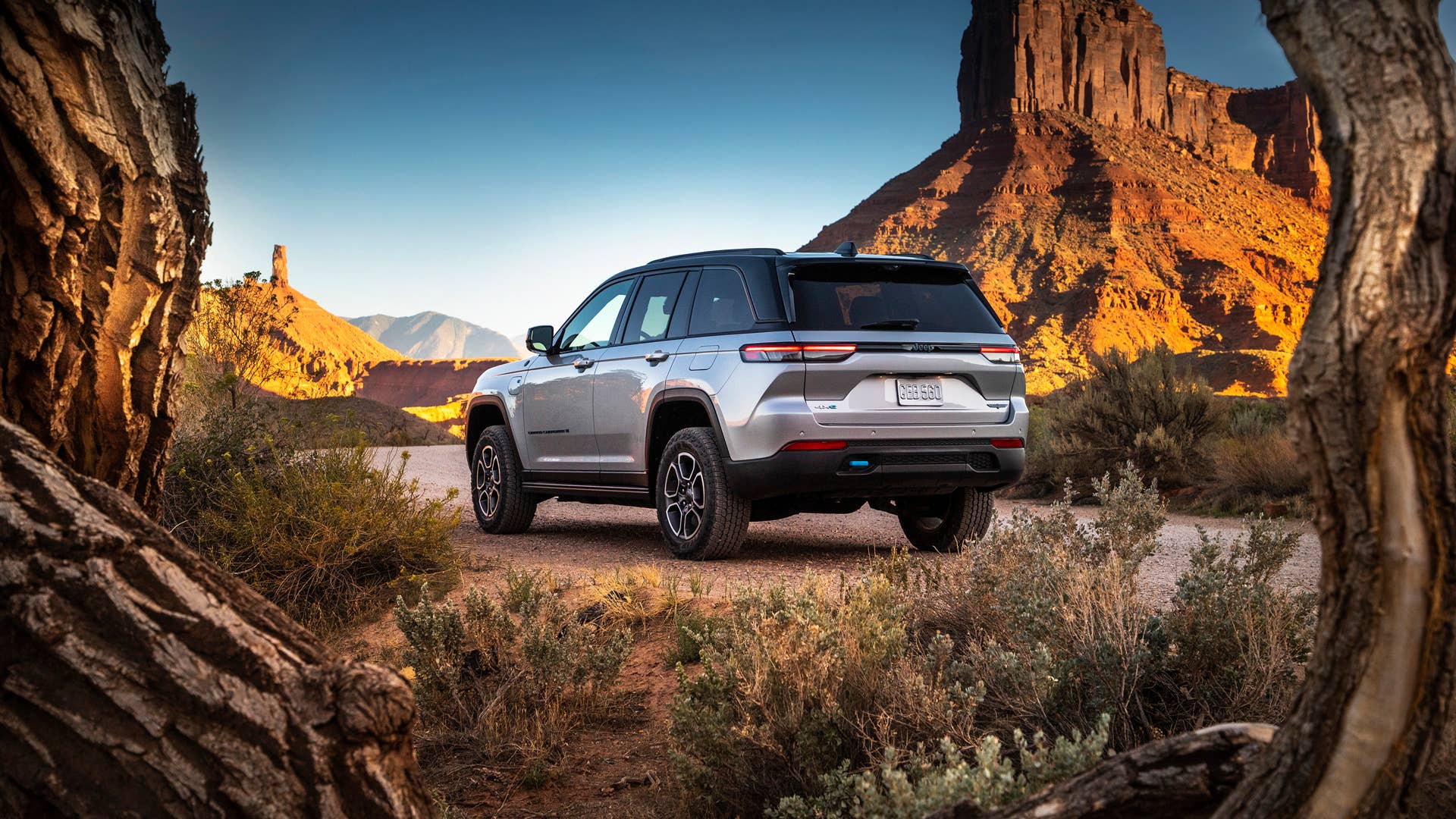 All-new 2022 Jeep® Grand Cherokee Trailhawk 4xe