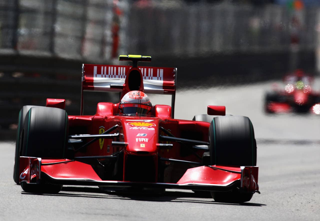 MONTE CARLO, MONACO - MAY 24: Kimi Raikkonen of Finland and Ferrari drives during the Monaco Formula One Grand Prix at the Monte Carlo Circuit on May 24, 2009 in Monte Carlo, Monaco. (Photo by Clive Mason/Getty Images)