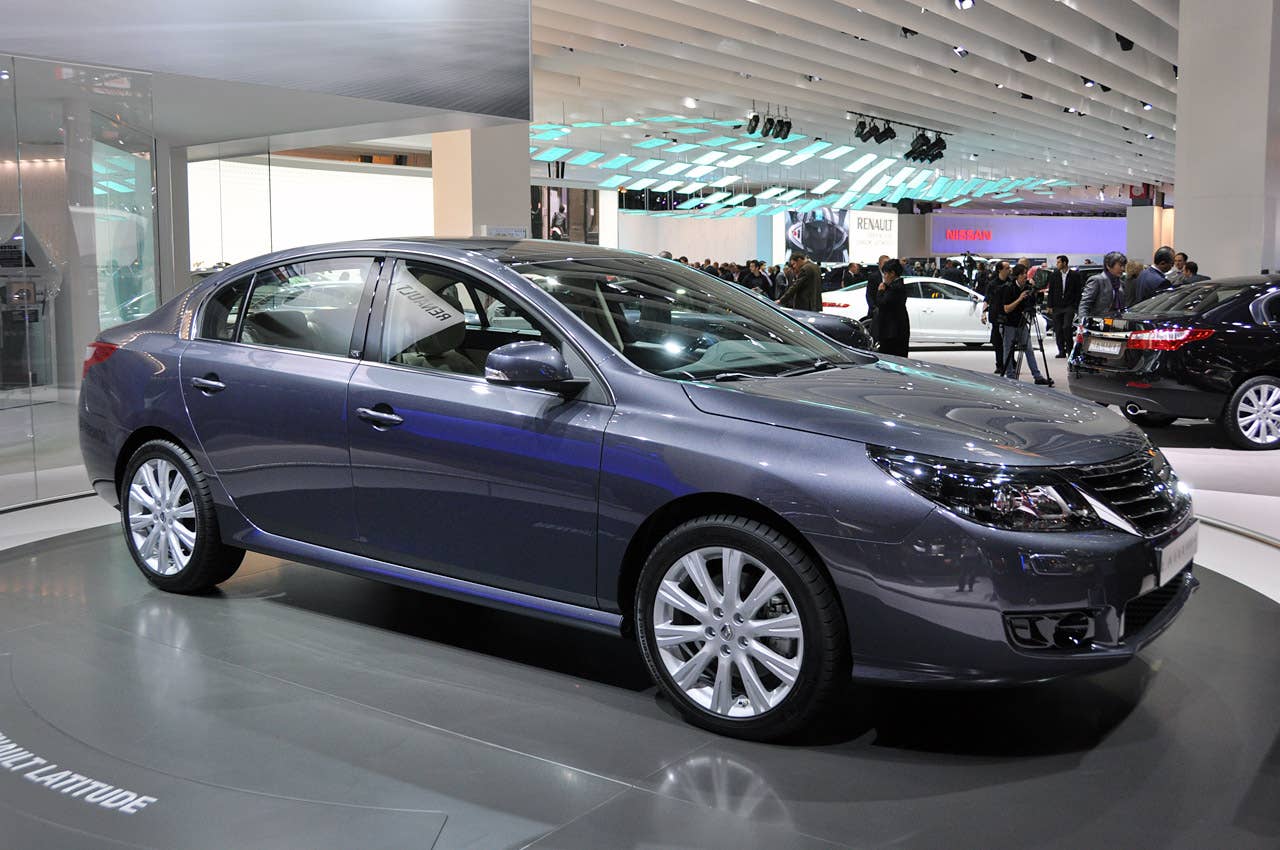 Paris 2010: Renault Latitude