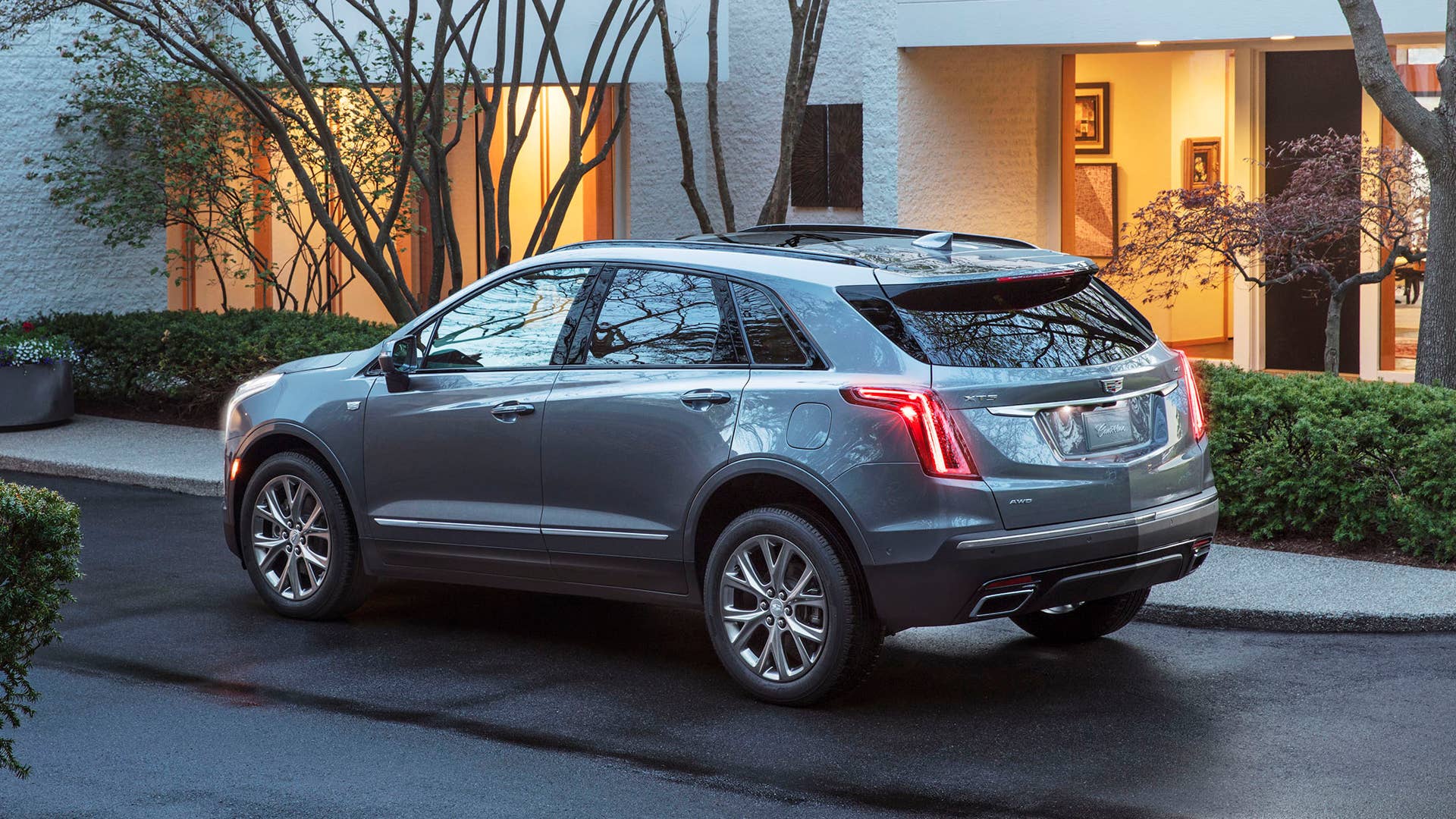 2020 Cadillac XT5 Sport