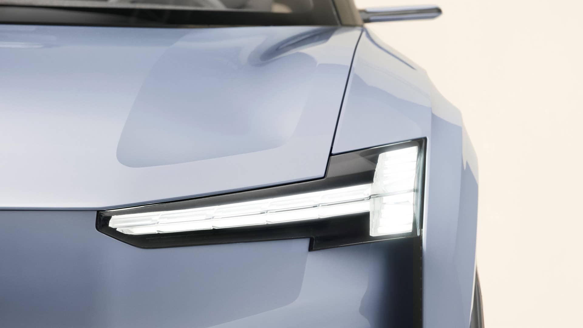 Volvo Concept Recharge, Exterior detail Thor’s Hammer headlight