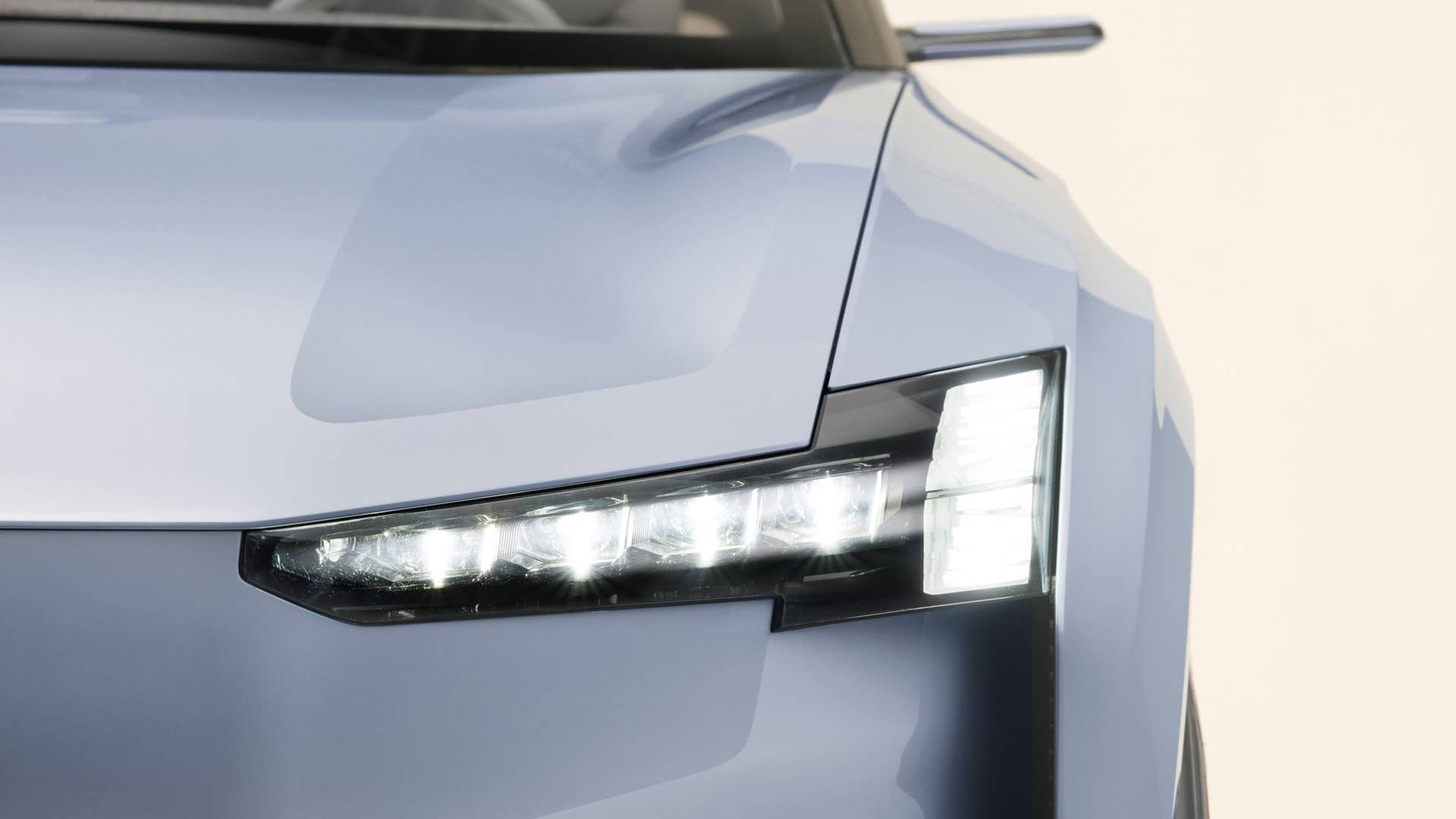 Volvo Concept Recharge, Exterior detail Thor’s Hammer headlight