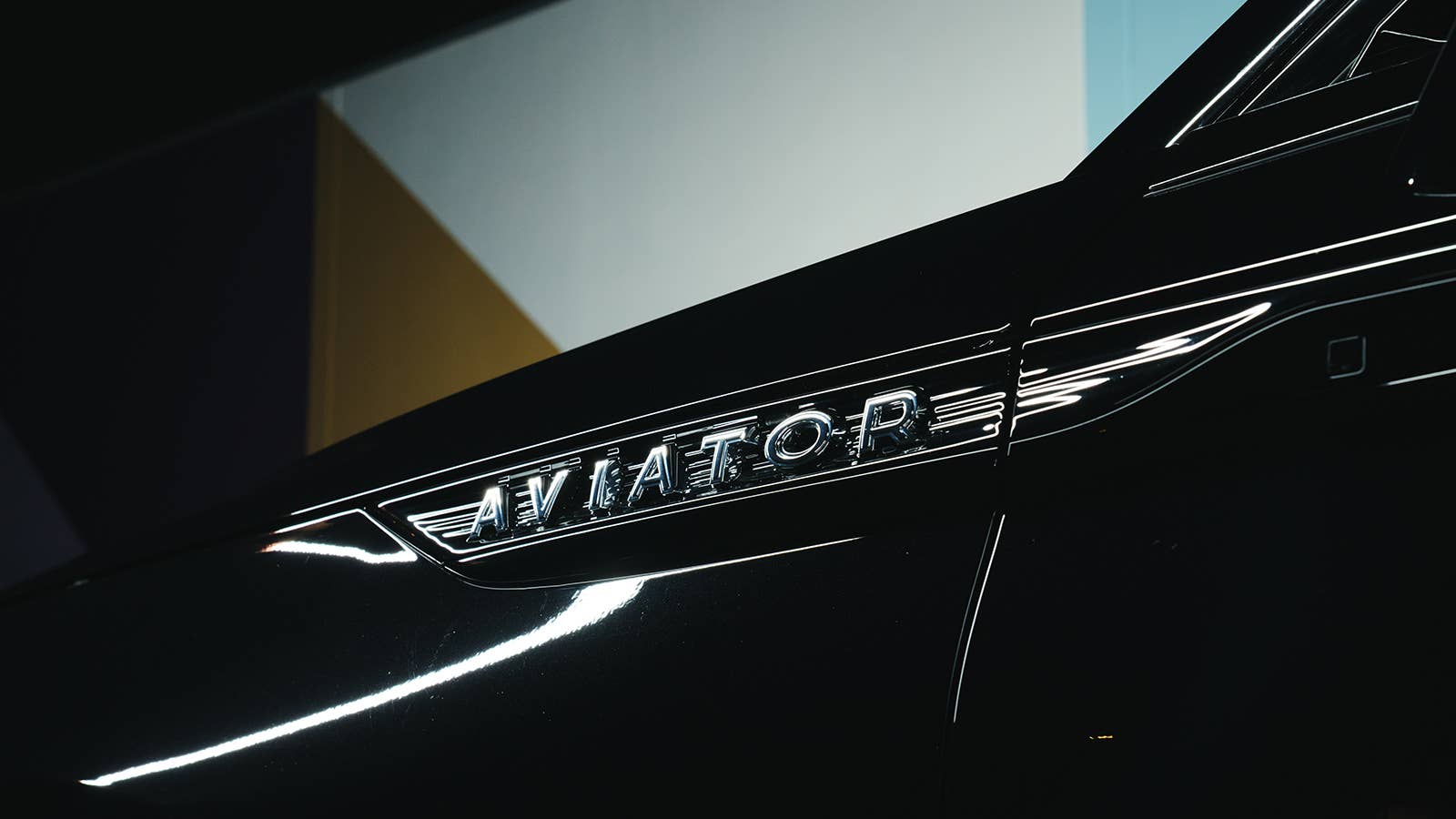 2022 Lincoln Aviator with Jet Package
