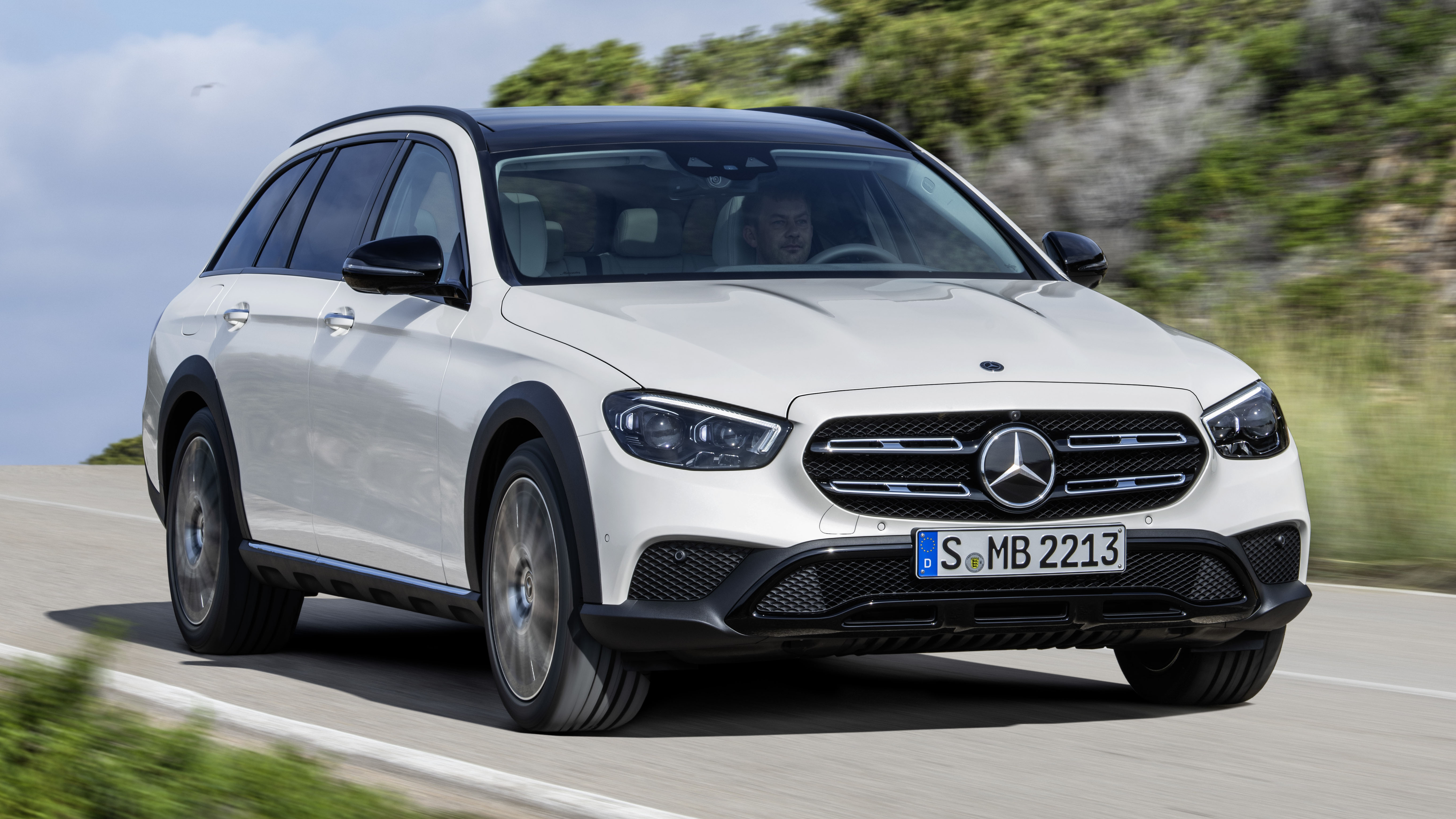 Mercedes-Benz E-Klasse All-Terrain, 2020, Outdoor, Exterieur: designo daimantweiß bright, Line Avantgarde, Night Paket// Mercedes-Benz E-Class All-Terrain, 2020, Outdoor, exterior: designo diamond white bright, Line Avantgarde, night package
