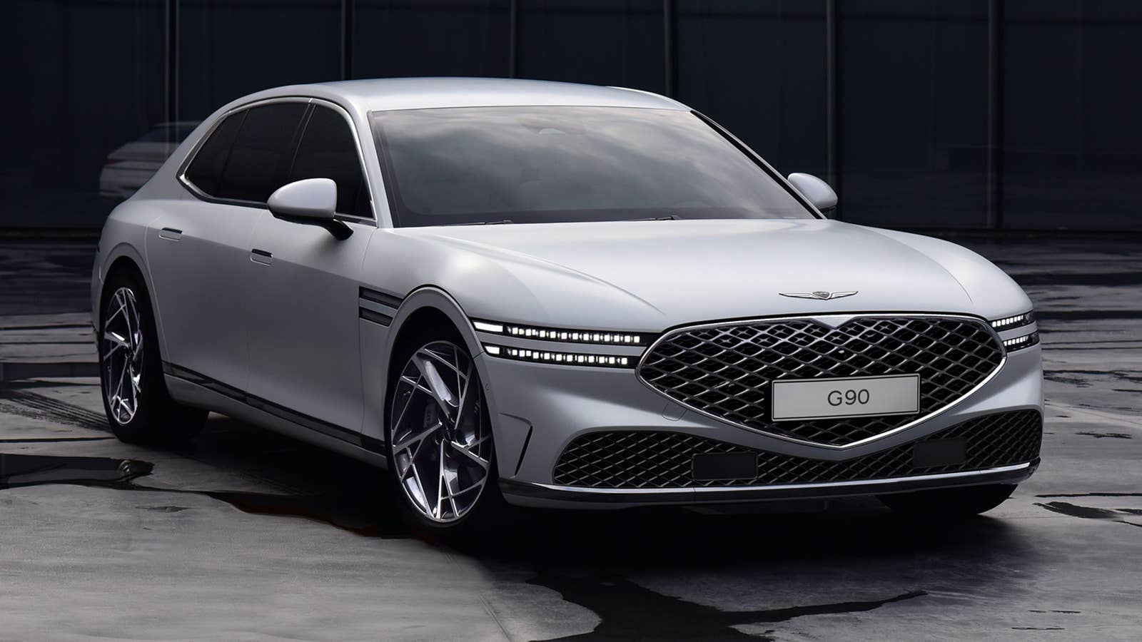 Genesis G90