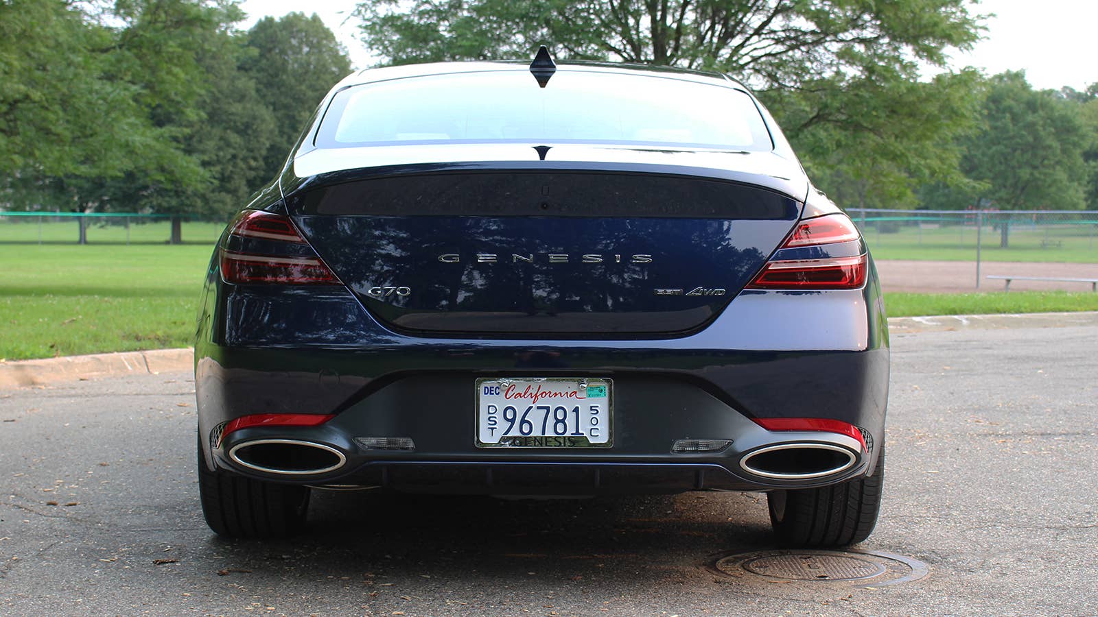 2022 Genesis G70