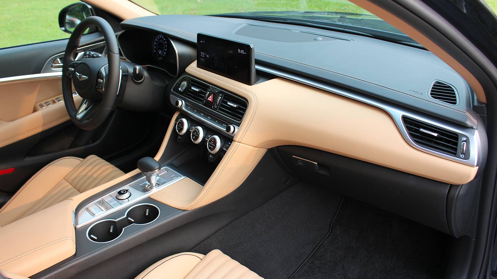 2022 Genesis G70