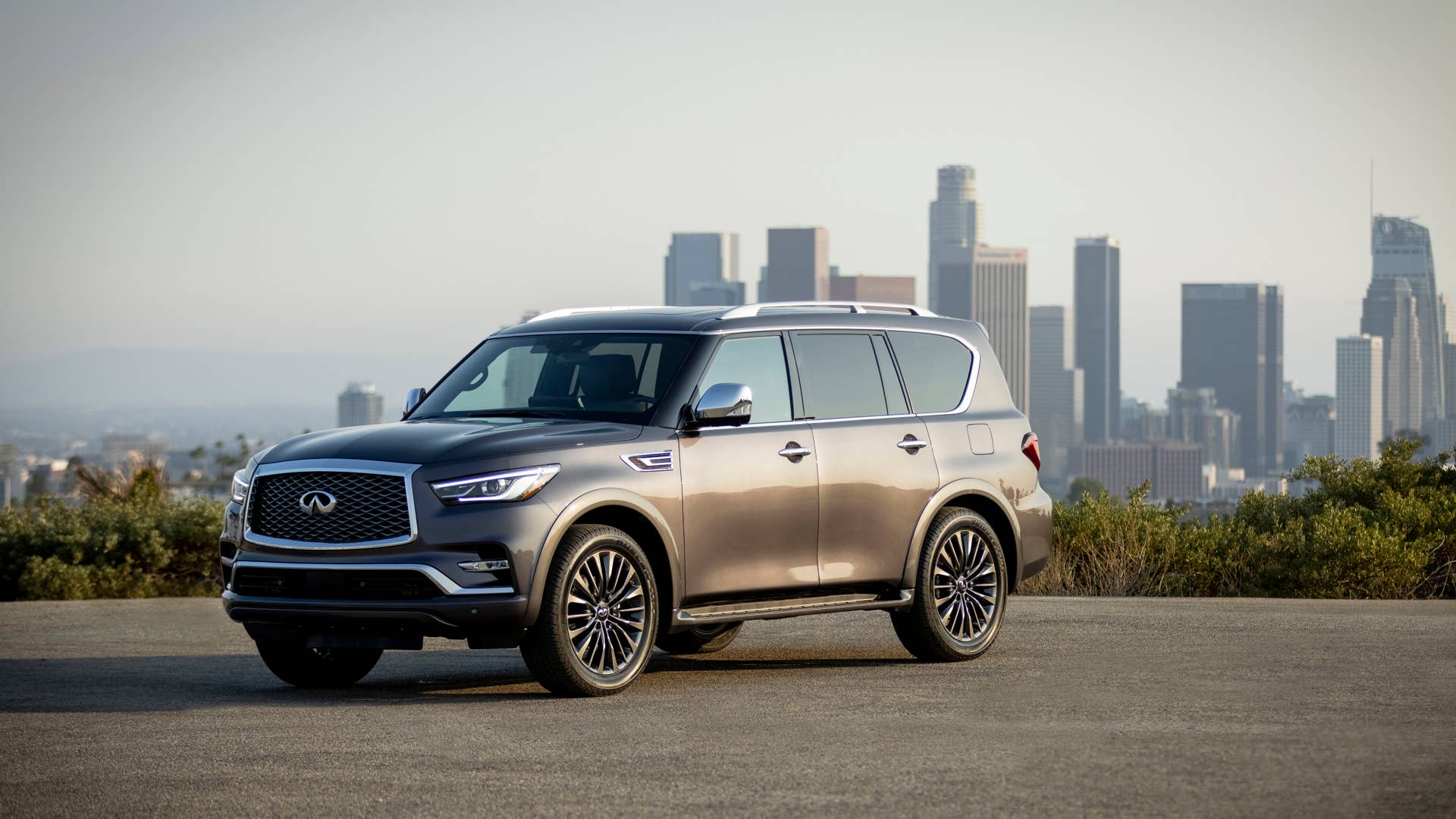 2022 Infiniti QX80

