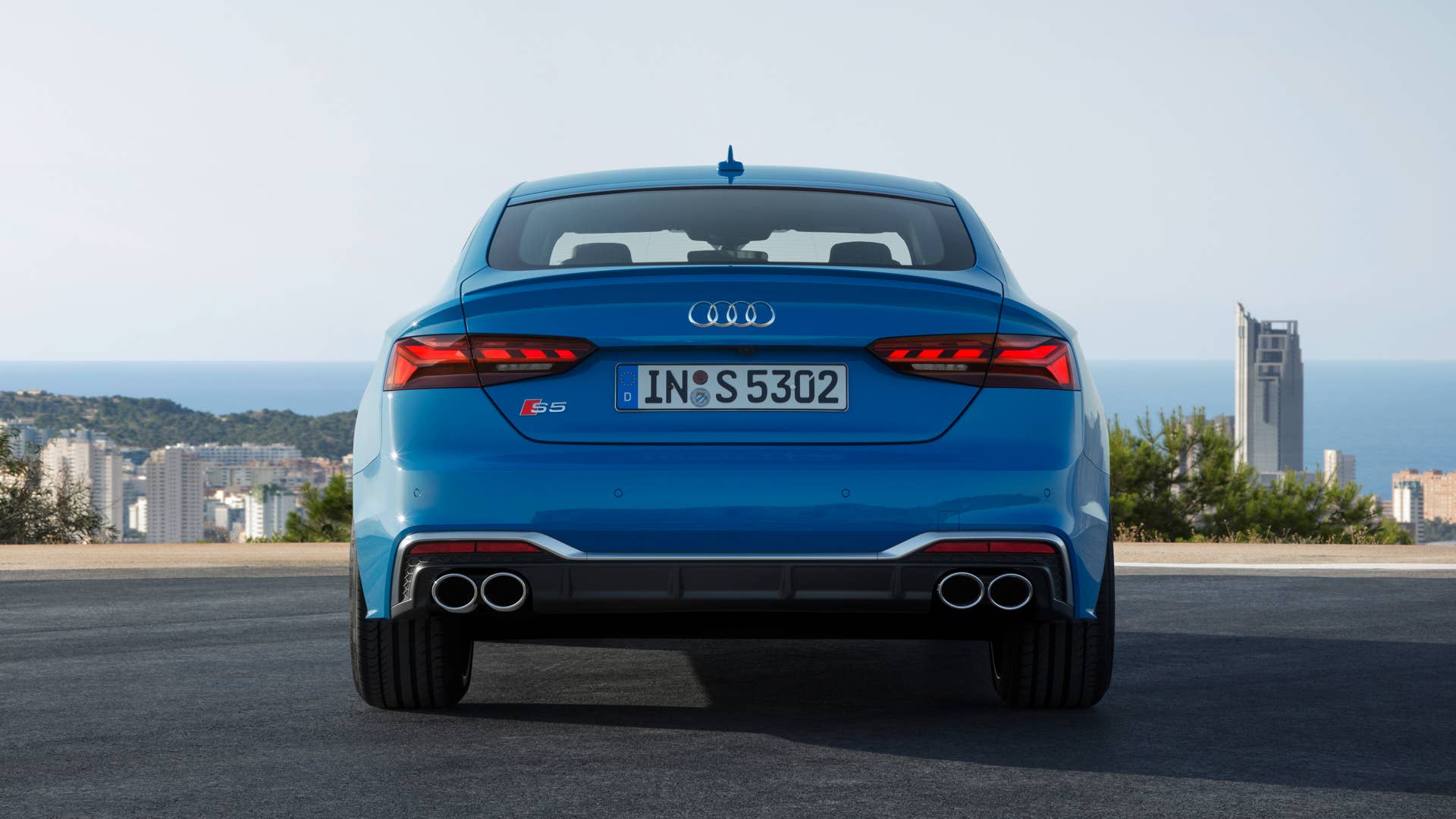 Static photo Color: Turbo blue