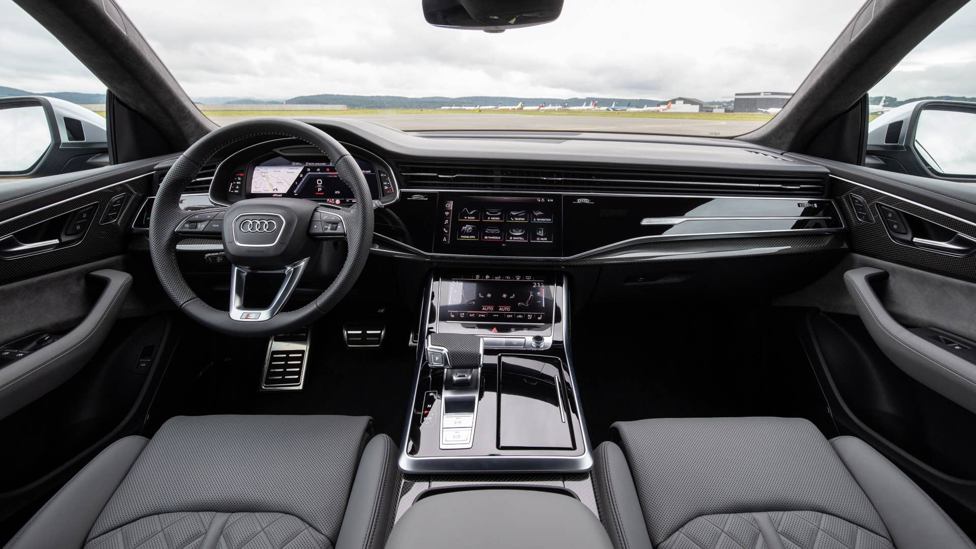 Audi SQ8 TDI interior