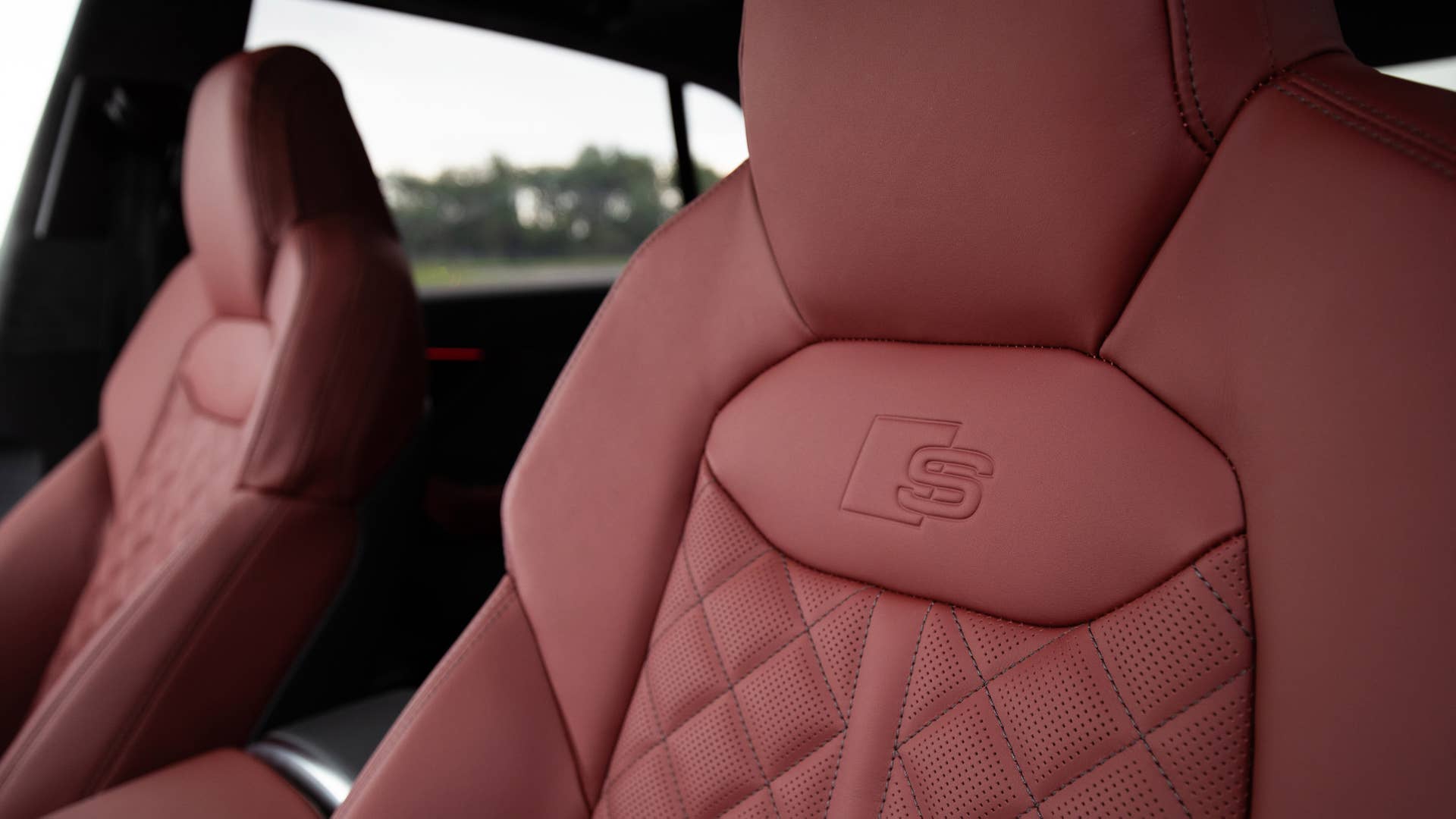 Audi SQ8 TDI Interior