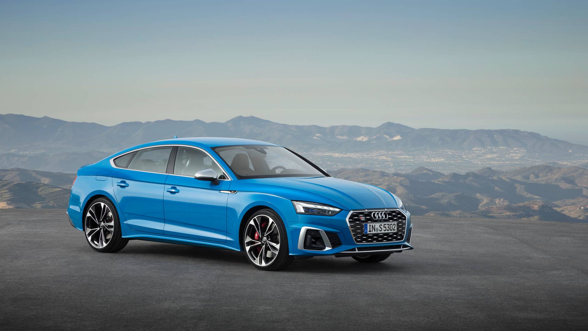 Static photo Color: Turbo blue