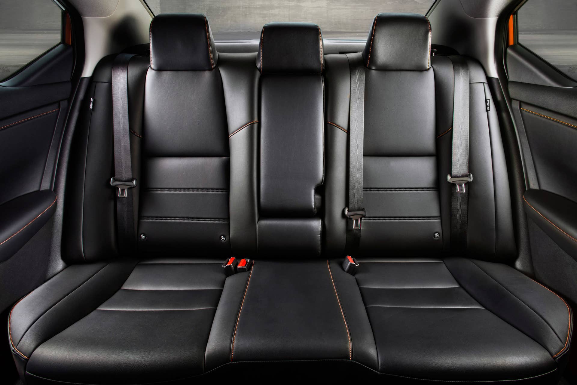 The eighth-generation Nissan Sentra is built on a new platform, with sharper looks, a more powerful 1.8-liter engine that gets better fuel economy, and a much better interior.