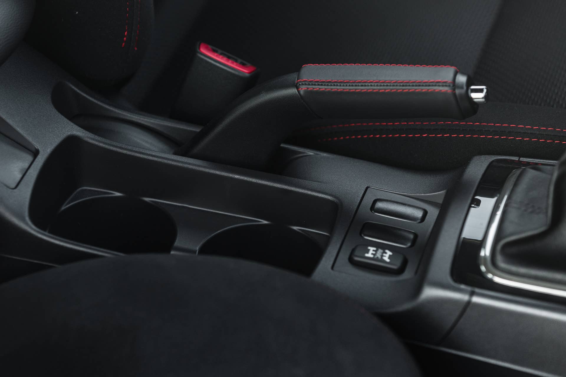 The 2015 Mitsubishi Lancer Evolution Final Edition, handbrake lever.