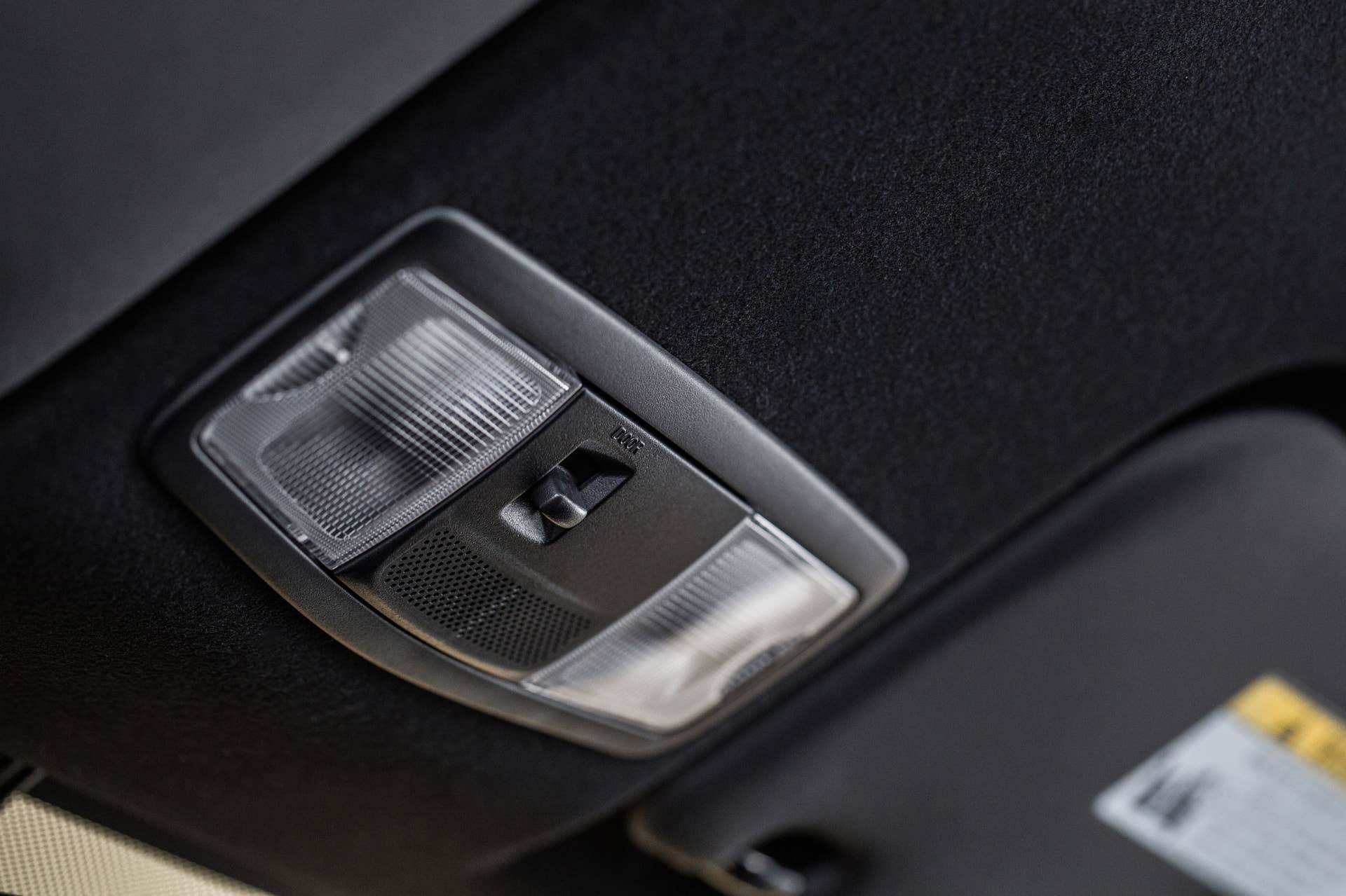 The 2015 Mitsubishi Lancer Evolution Final Edition, dome light.