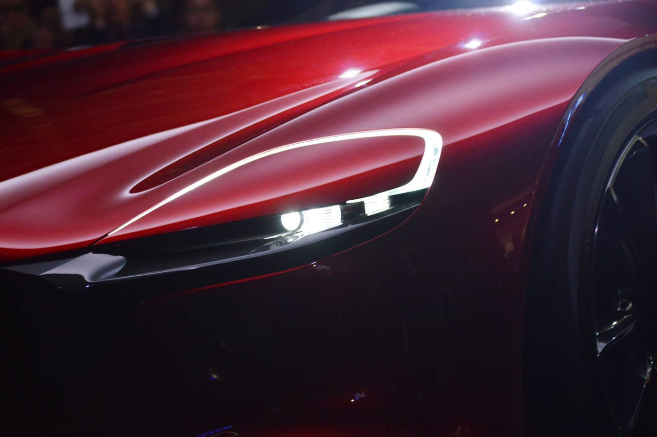 mazda rx-vision concept headlight