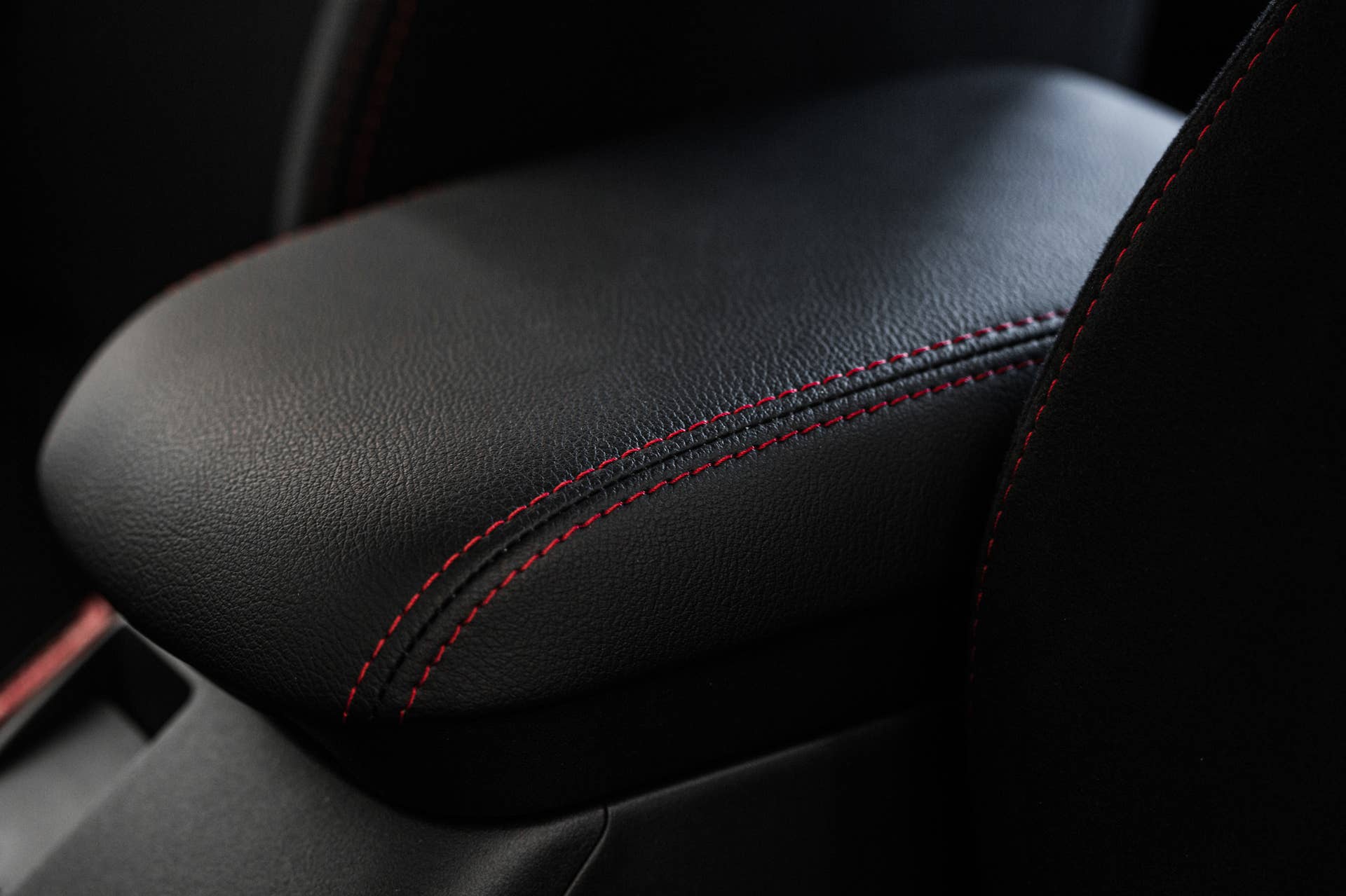 The 2015 Mitsubishi Lancer Evolution Final Edition, center armrest.