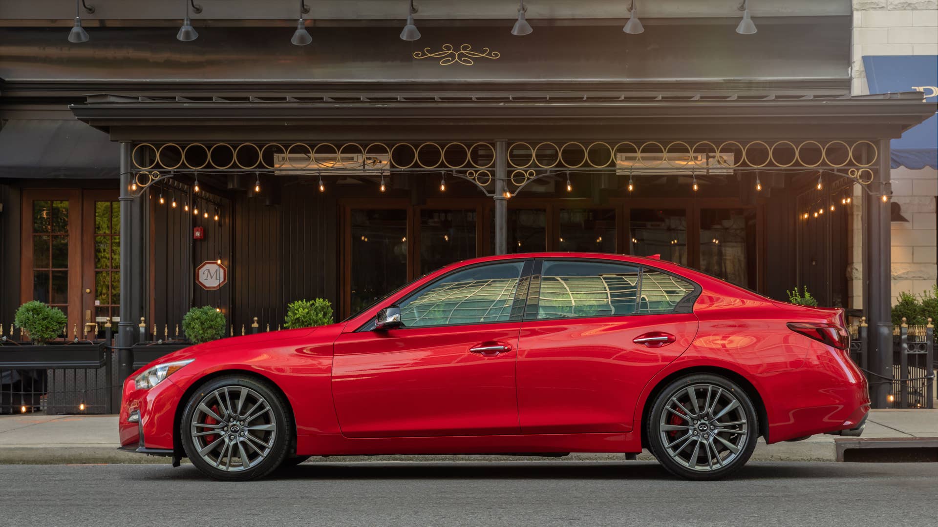 Infiniti Q50
