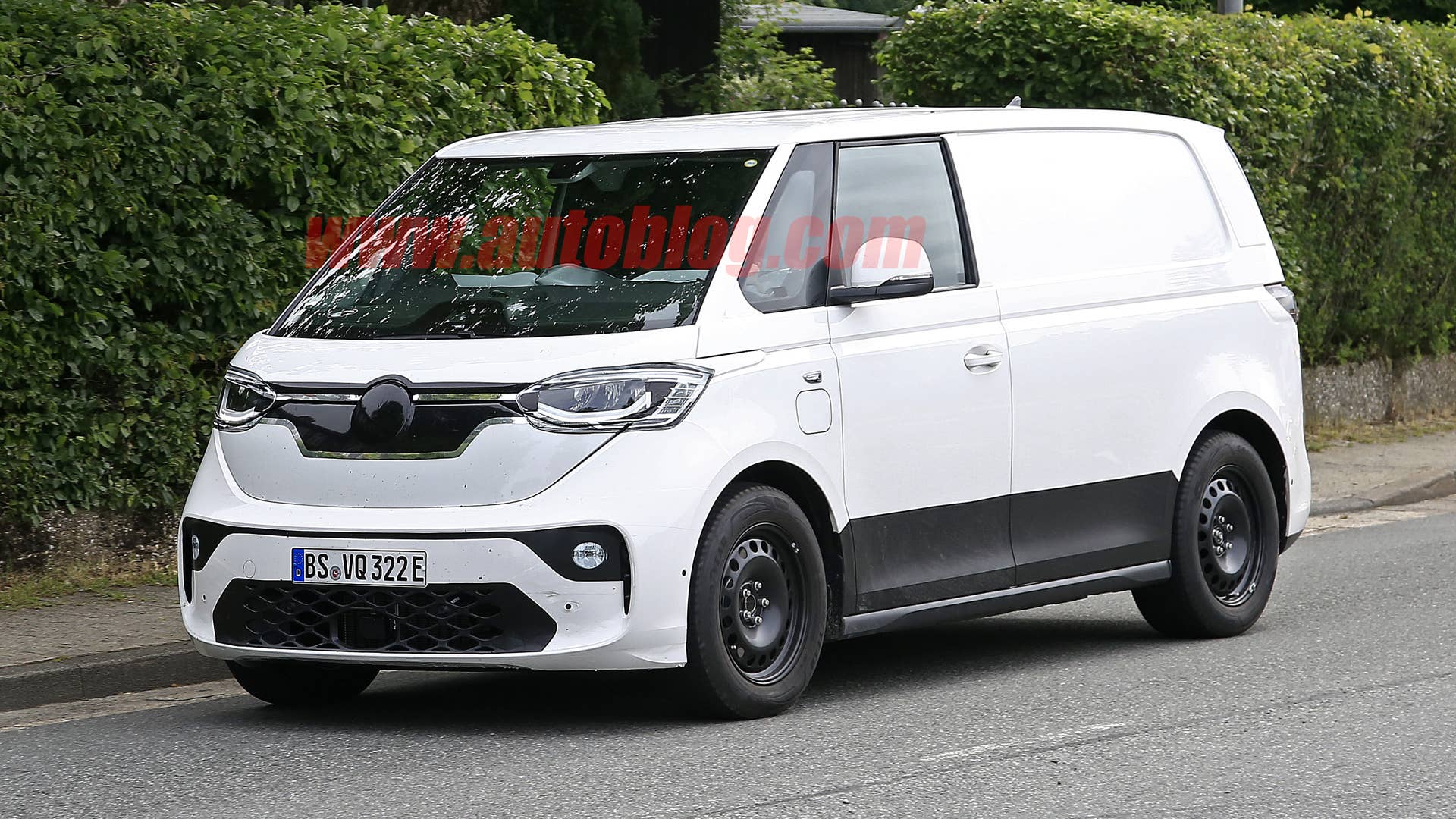 Spy shot of secretly tested future car