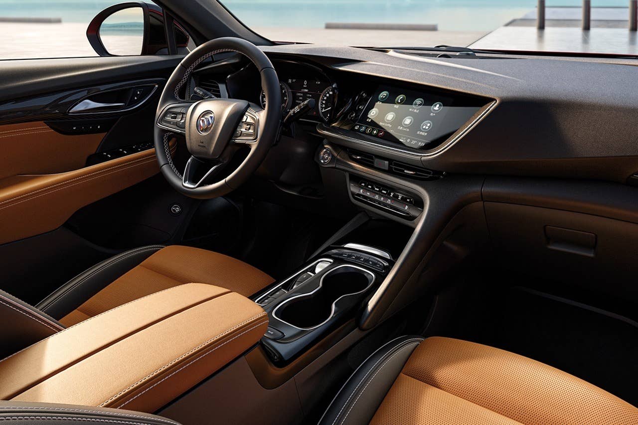 Buick designs an interior handsome enough to match the exterior of the new 2021 Envision.