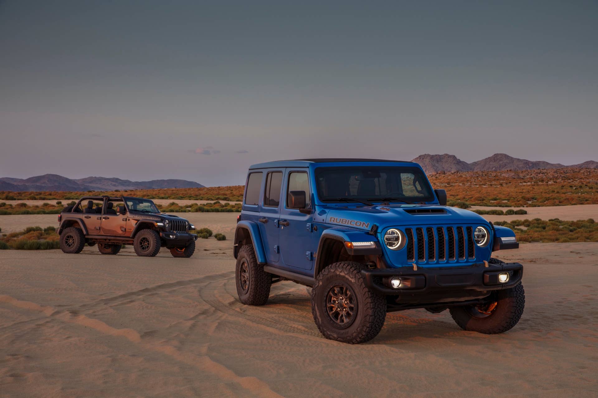 2021 Jeep® Wrangler Rubicon 392 and Jeep® Wrangler Rubicon 392 with Jeep Performance Parts