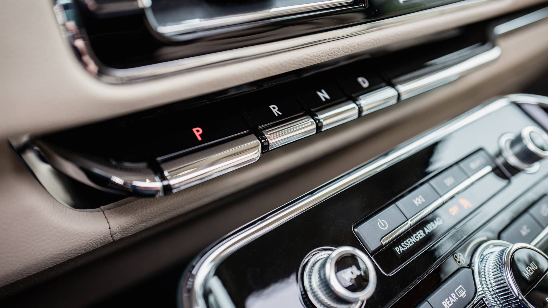 2018 Lincoln Navigator Black Label