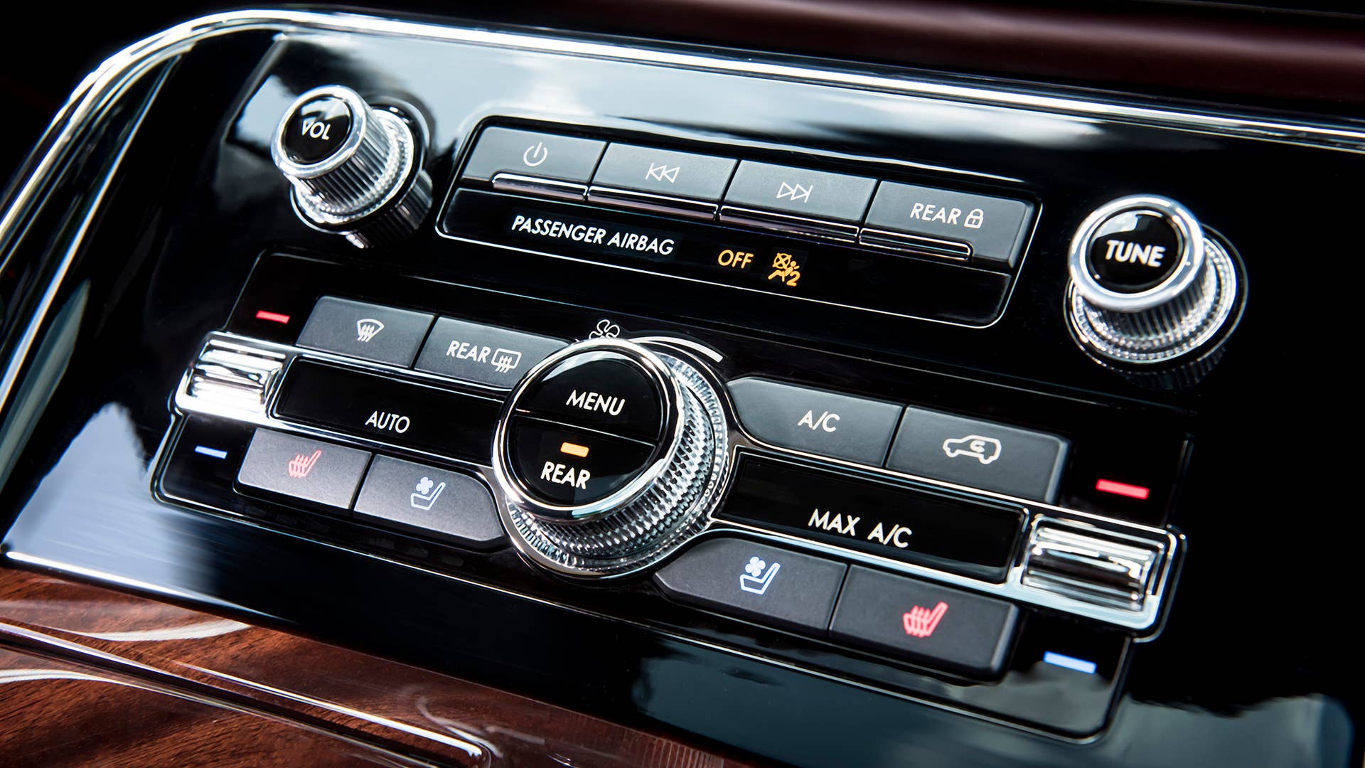 2018 Lincoln Navigator Black Label
