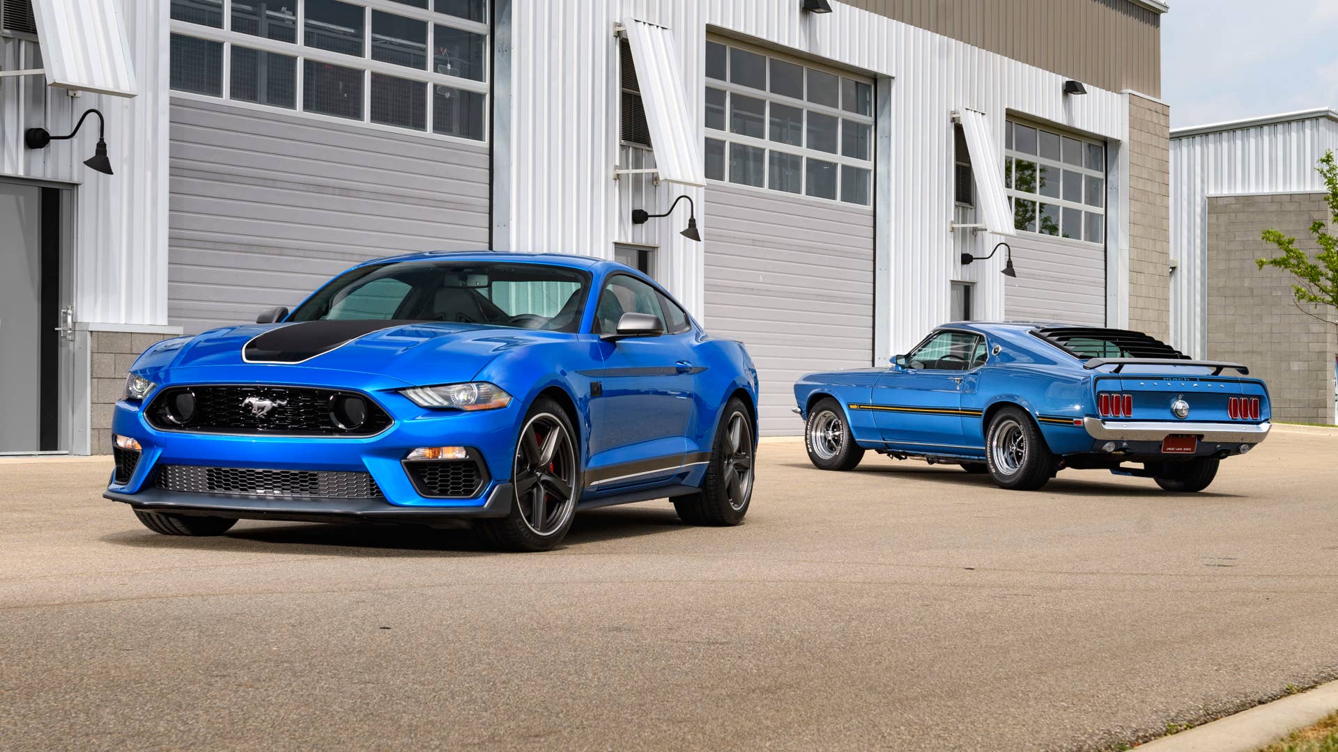 2021 Ford Mustang Mach 1 with vintage Mach 1s