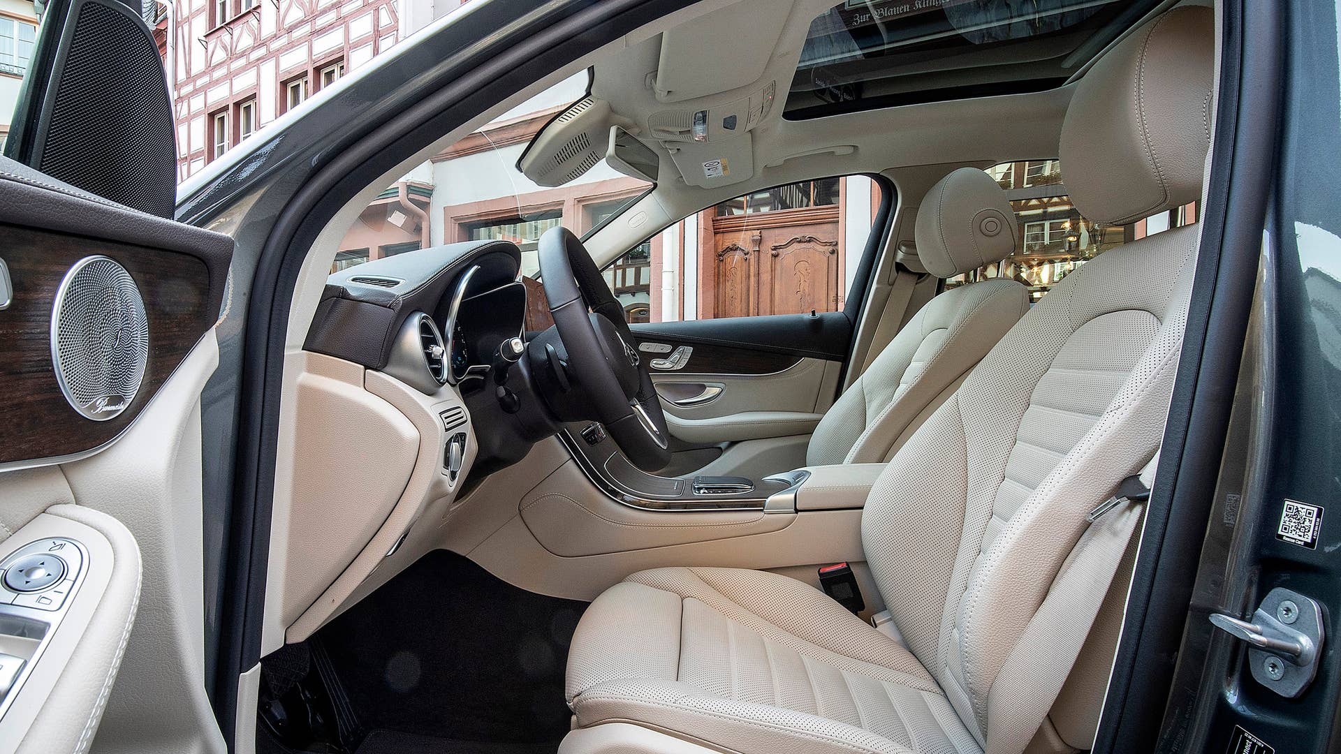 2020 Mercedes-Benz GLC 300