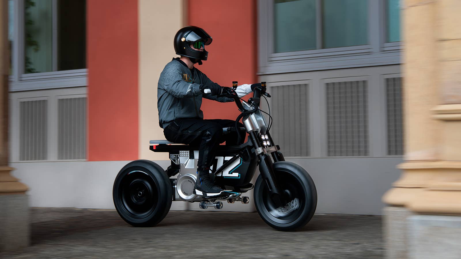 BMW Motorrad Concept CE 02