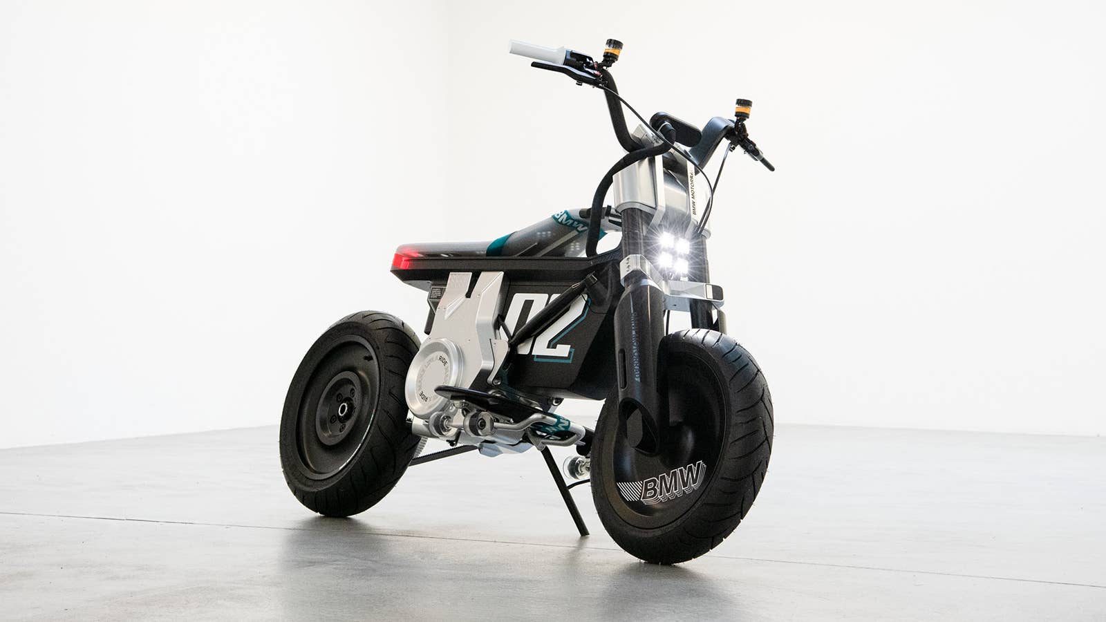 BMW Motorrad Concept CE 02