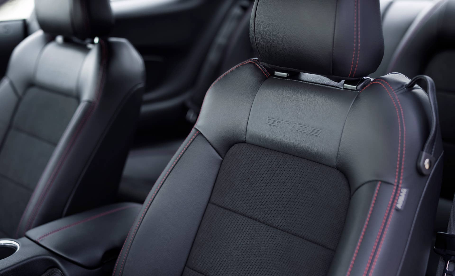 2022 Ford Mustang California Special with GT Performance Package