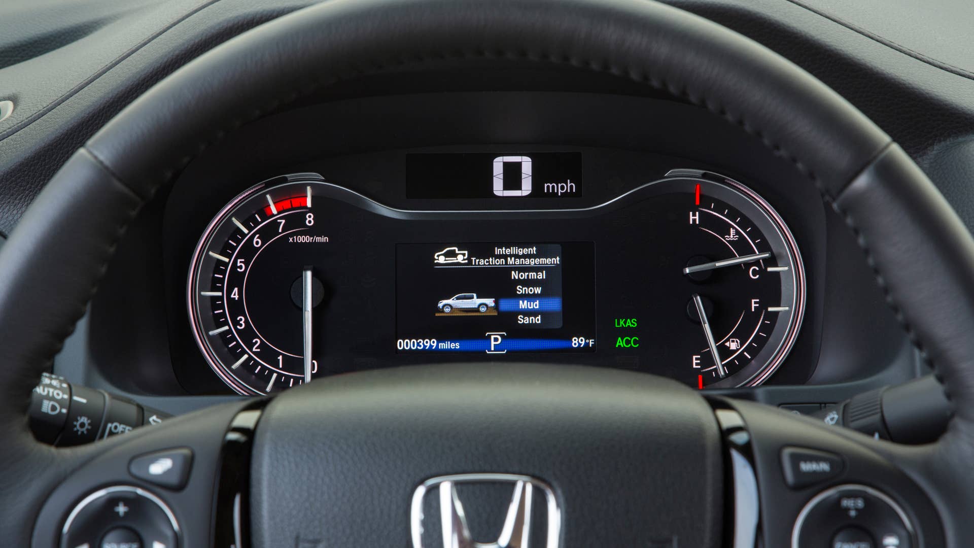 2018 Honda Ridgeline RTL-E in Deep Scarlet Pearl