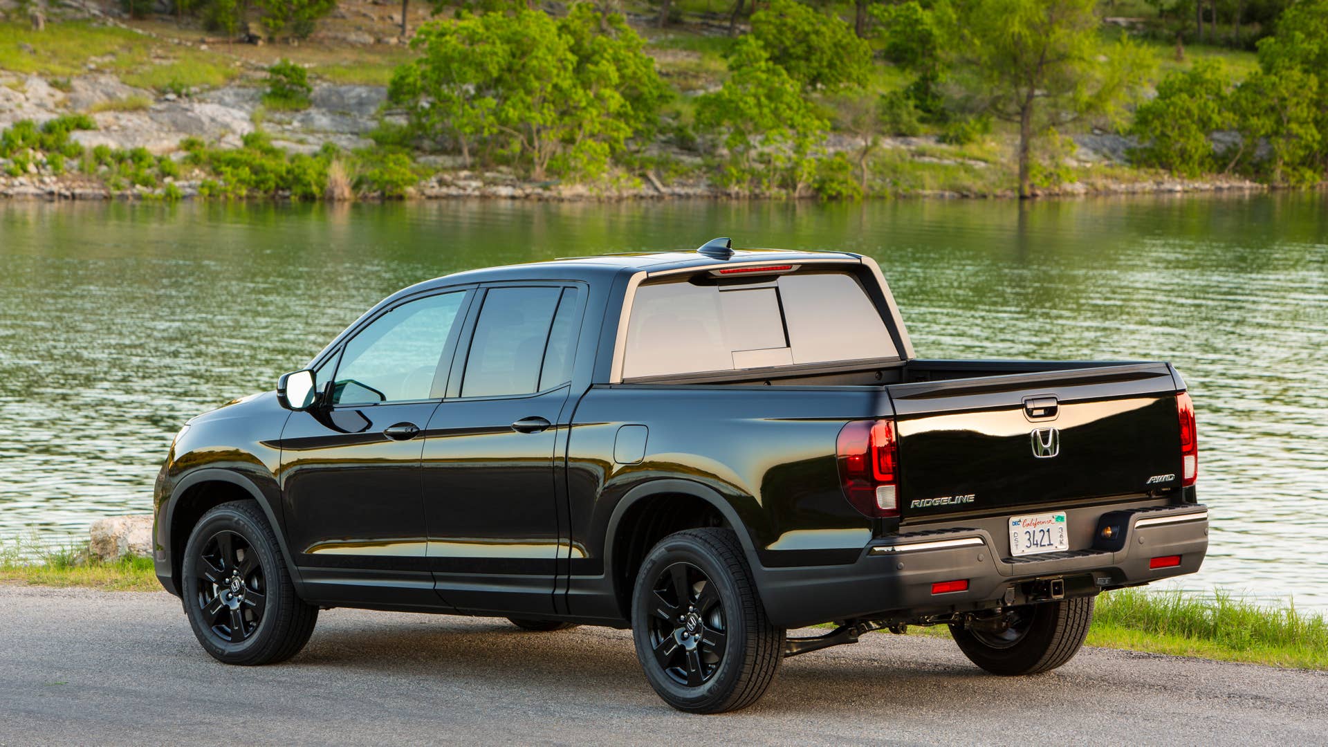 2018 Honda Ridgeline Black Edition
