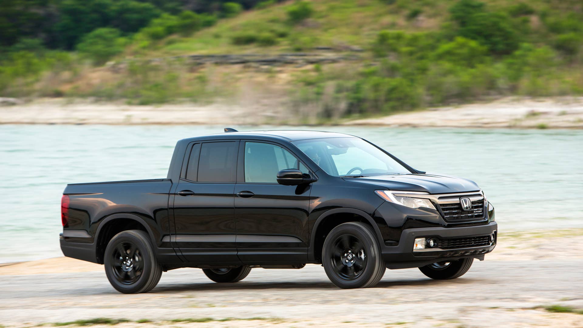 2018 Honda Ridgeline Black Edition
