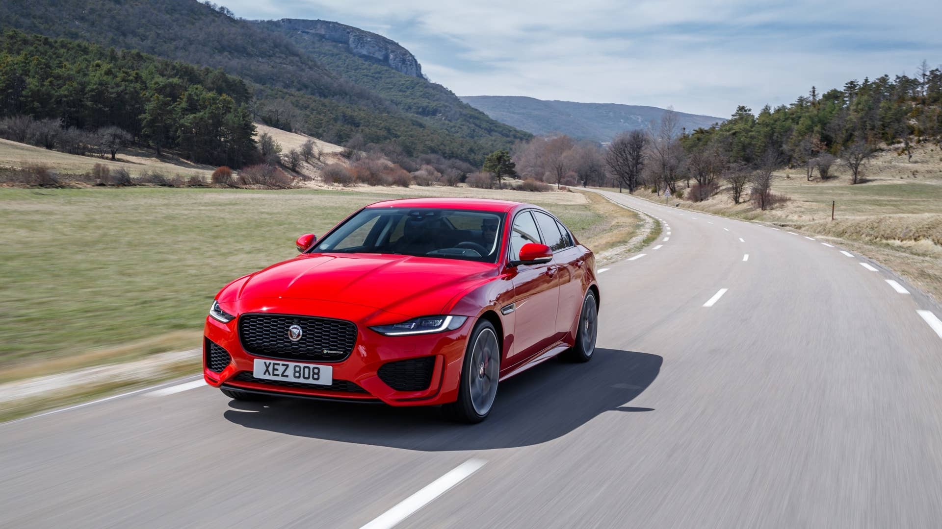 2020 Jaguar XE