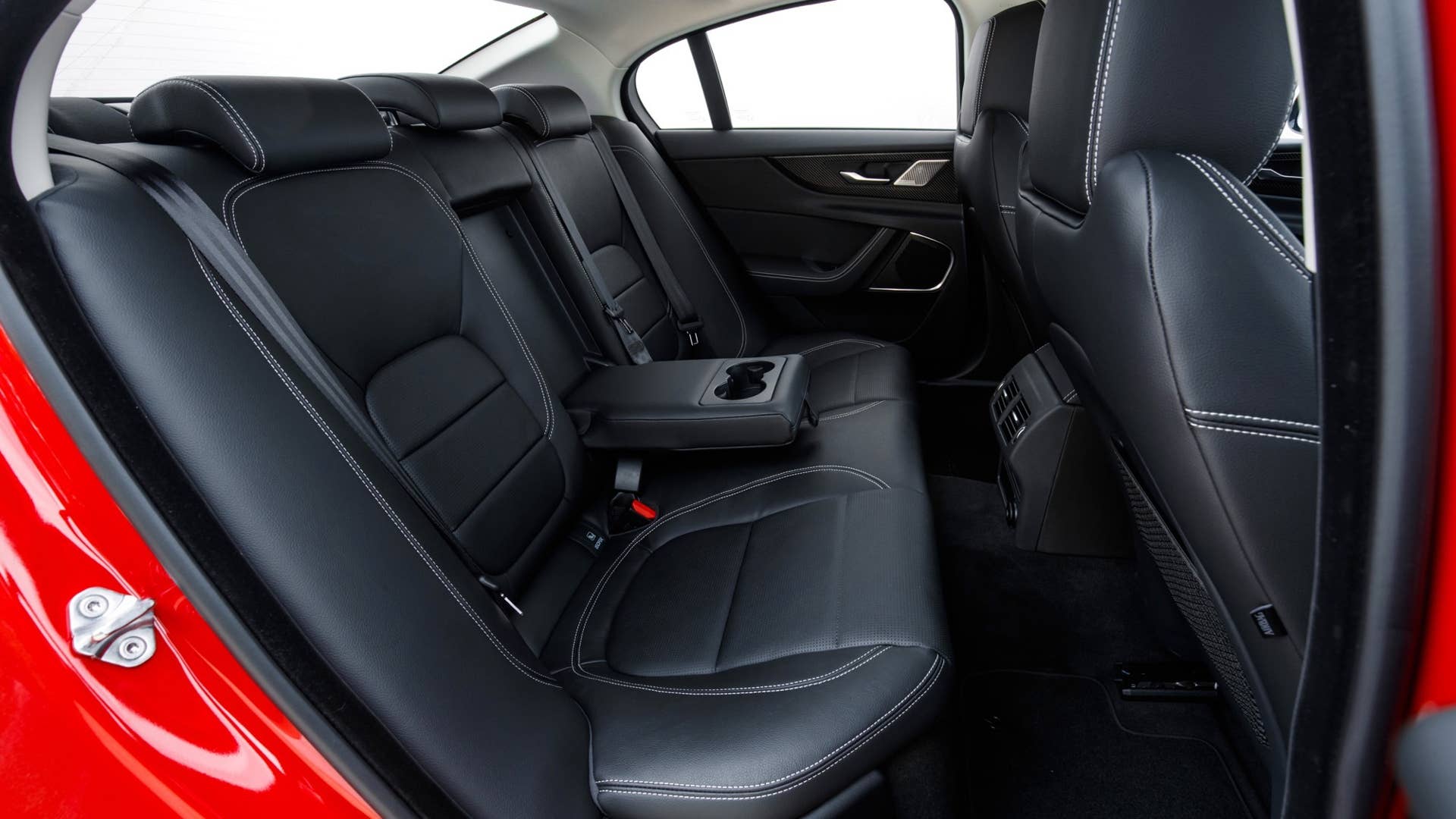 2020 Jaguar XE