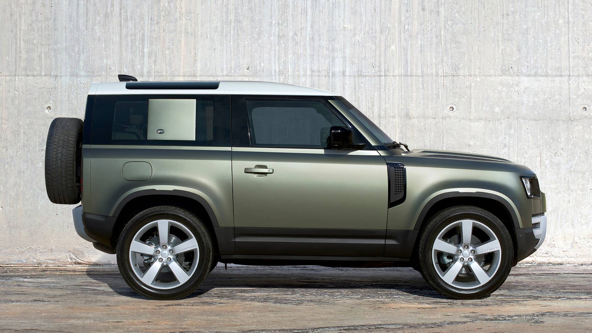 2020 Land Rover Defender 90