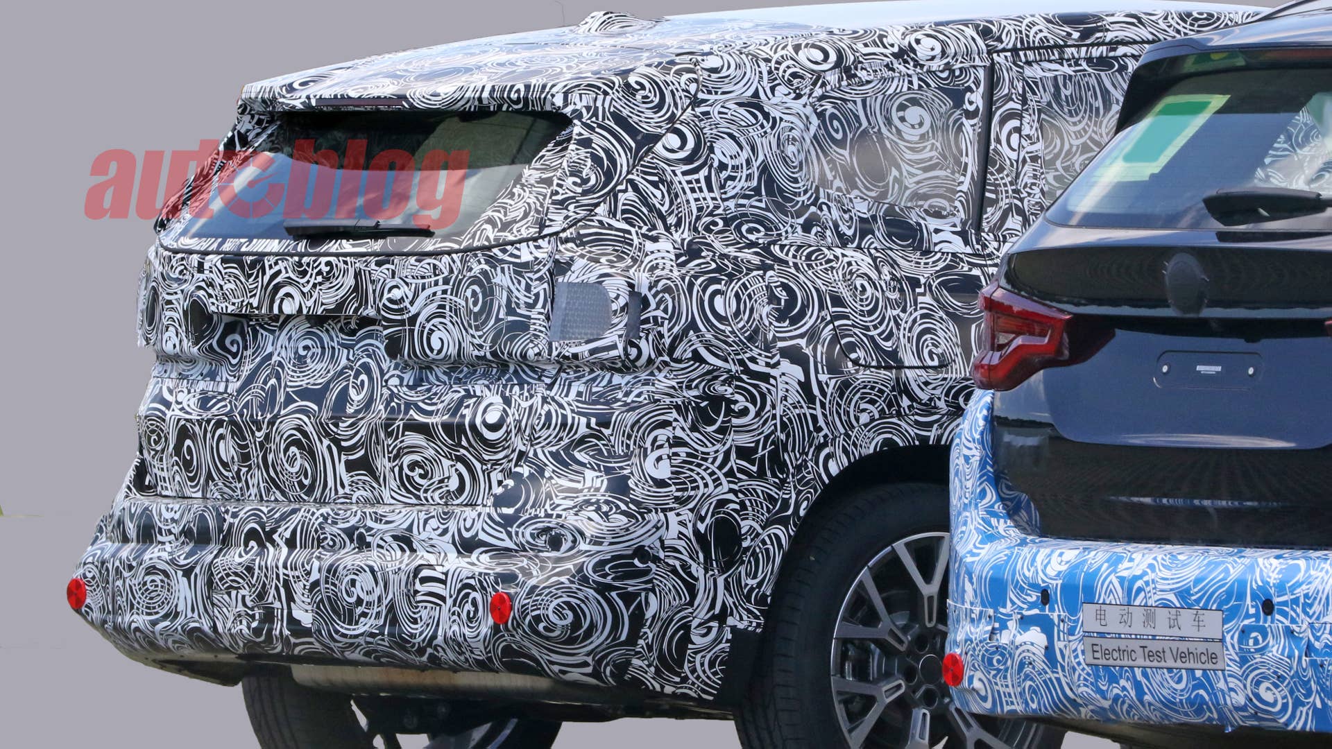 BMW X1 prototype