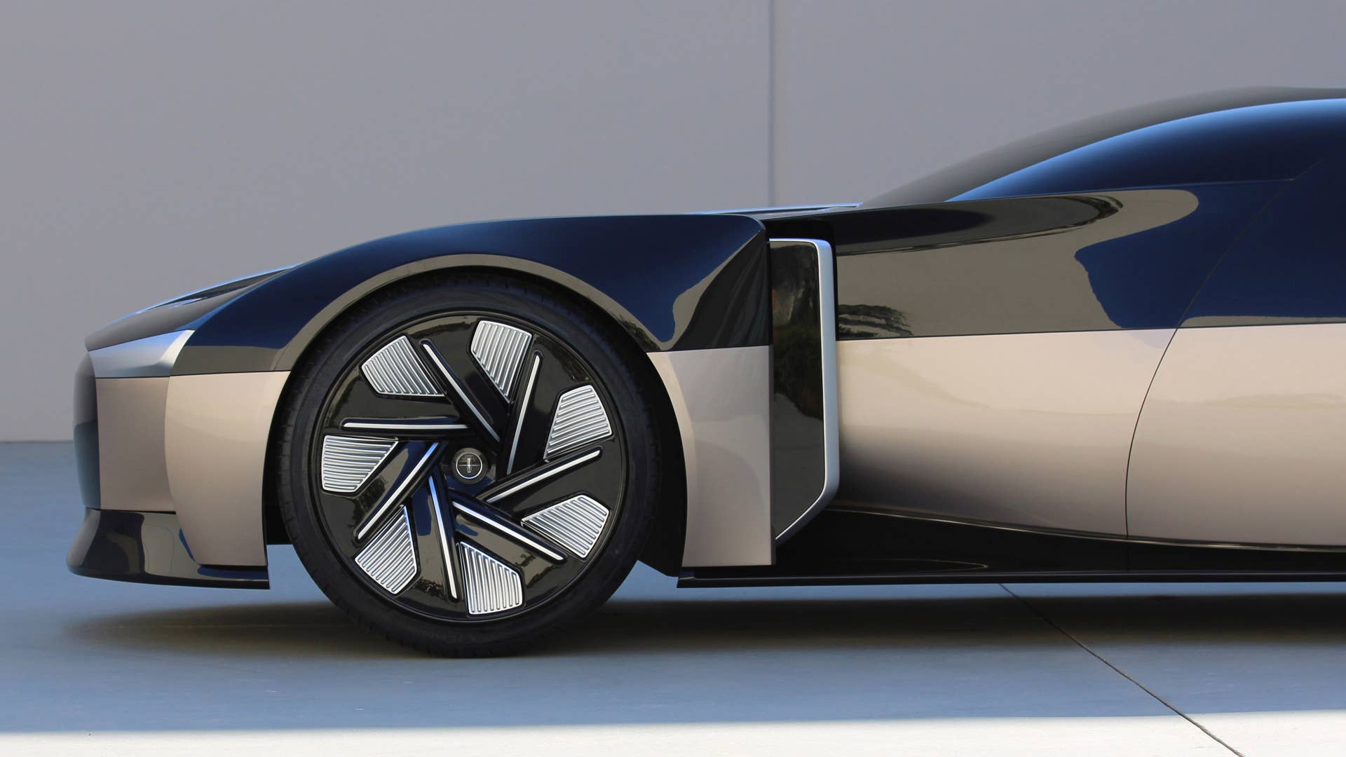 Lincoln and ArtCenter College of Design concept shown. Not for sale.