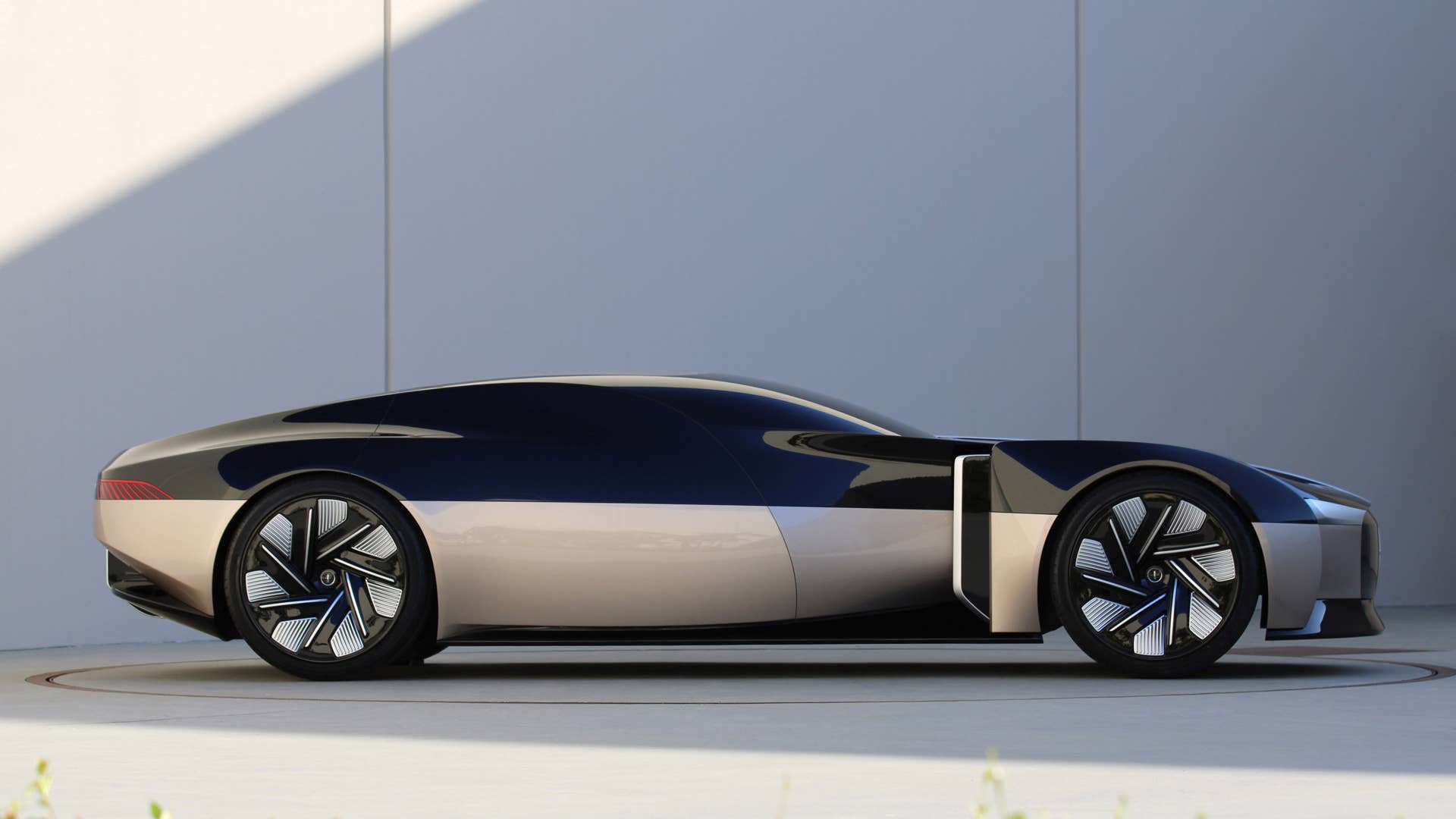 Lincoln and ArtCenter College of Design concept shown. Not for sale.