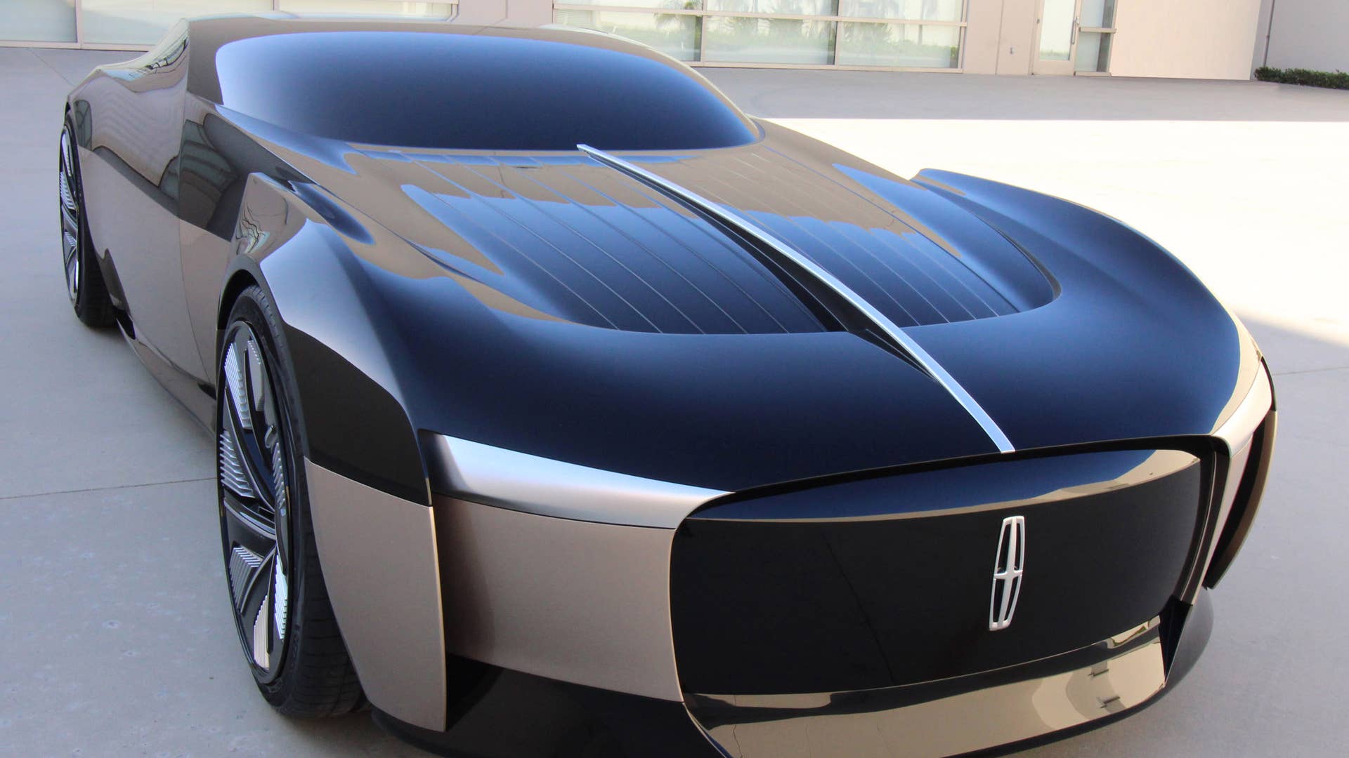 Lincoln and ArtCenter College of Design concept shown. Not for sale.