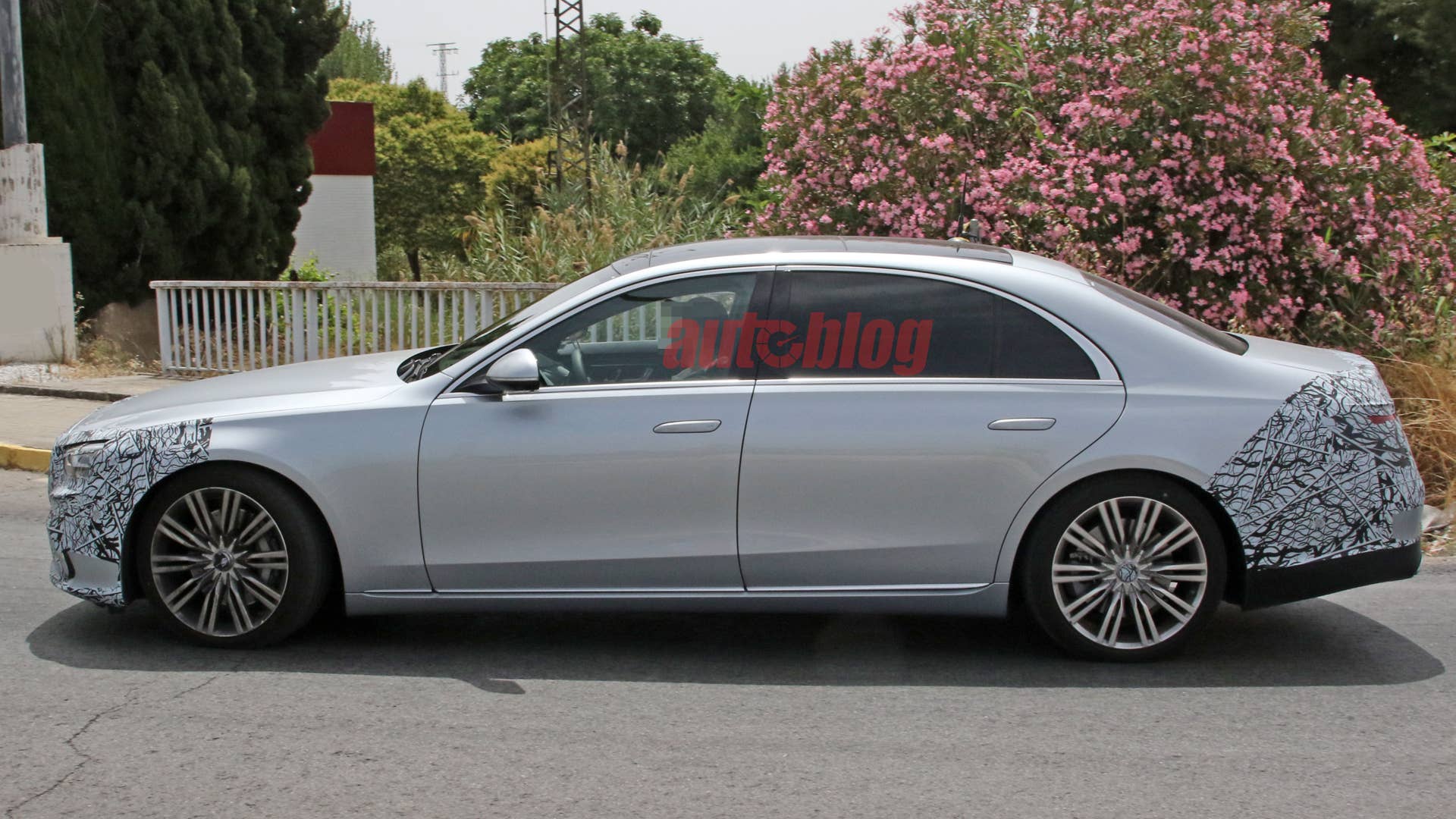 2021 Mercedes-Benz S-Class prototype