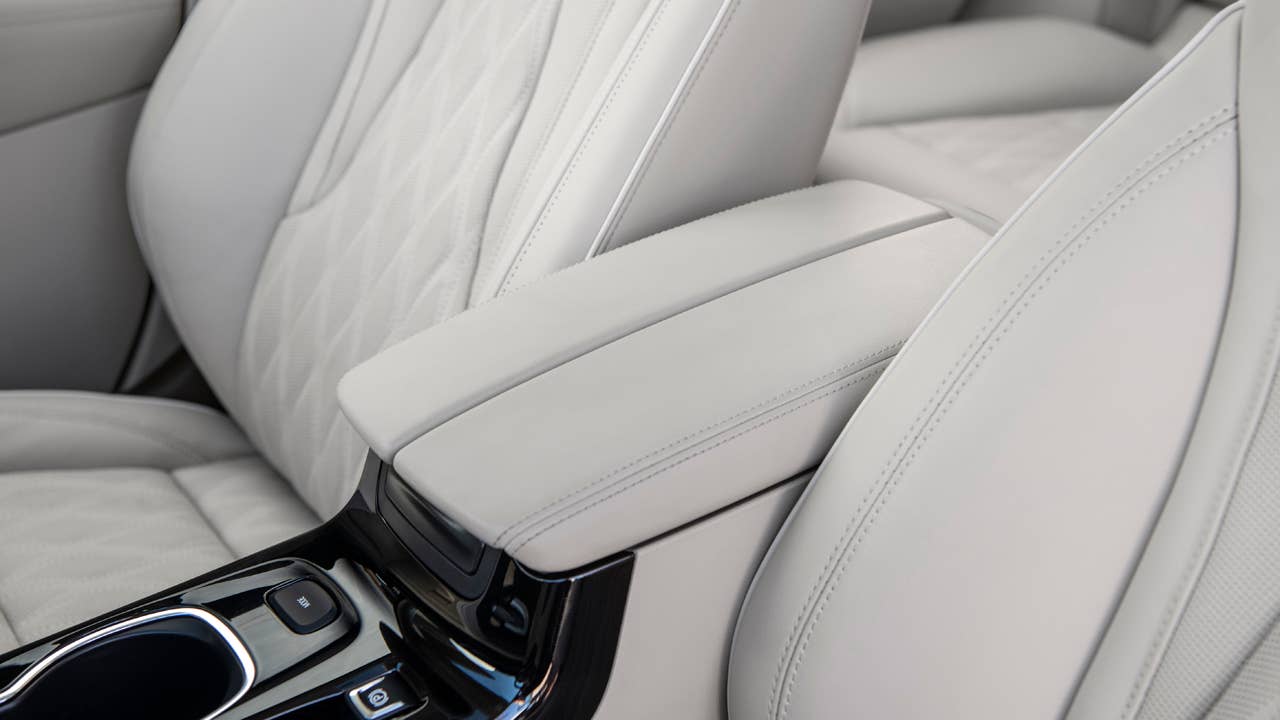 The 2021 Envision is now available in Buick’s successful Avenir trim, which provides an elevated level of refinement with exclusive features and design cues.
