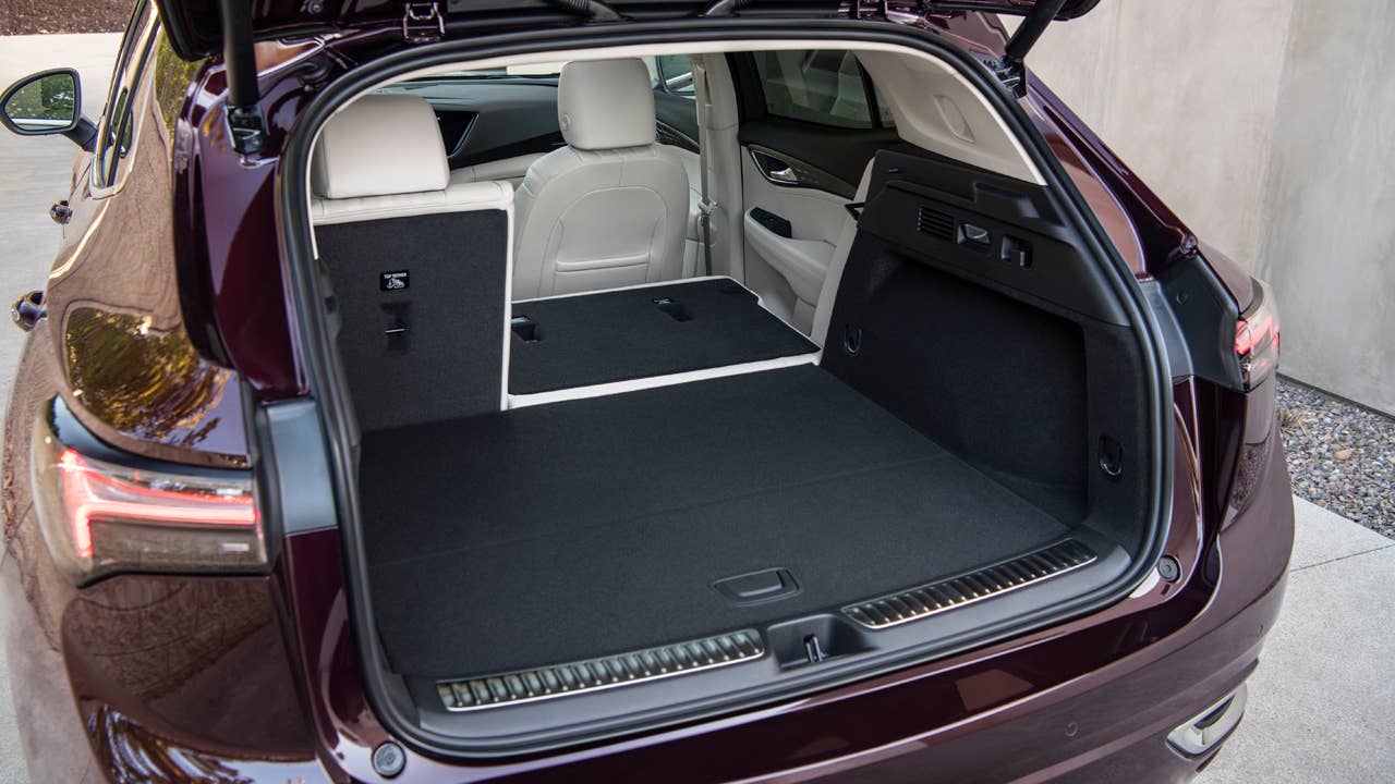 The 2021 Envision is now available in Buick’s successful Avenir trim, which provides an elevated level of refinement with exclusive features and design cues.