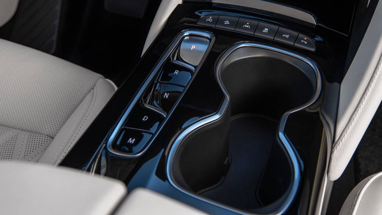 The 2021 Envision is now available in Buick’s successful Avenir trim, which provides an elevated level of refinement with exclusive features and design cues.